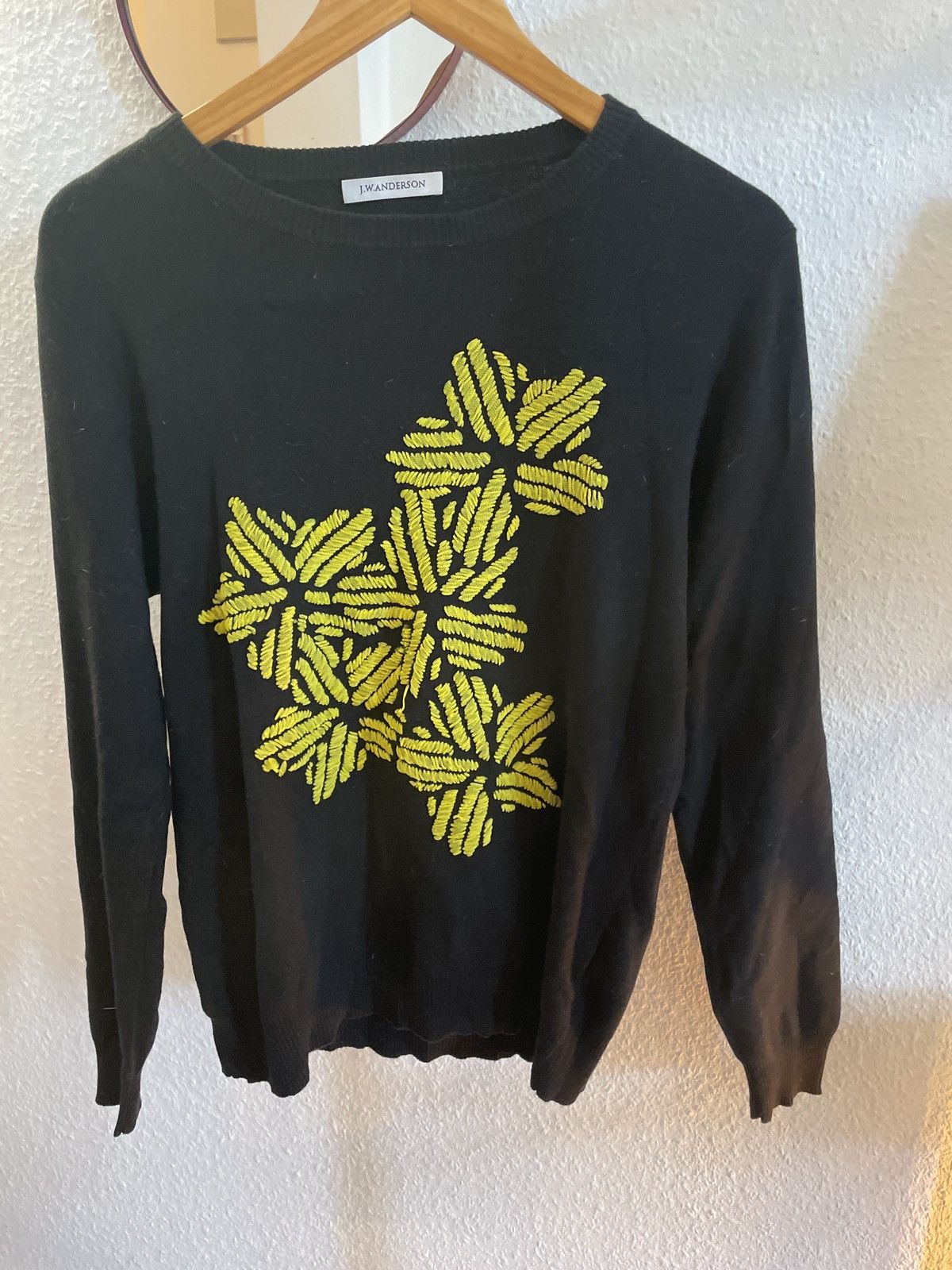JW Anderson 3D woven cashmere mix sweater Size US M / EU 48-50 / 2 - 1 Thumbnail