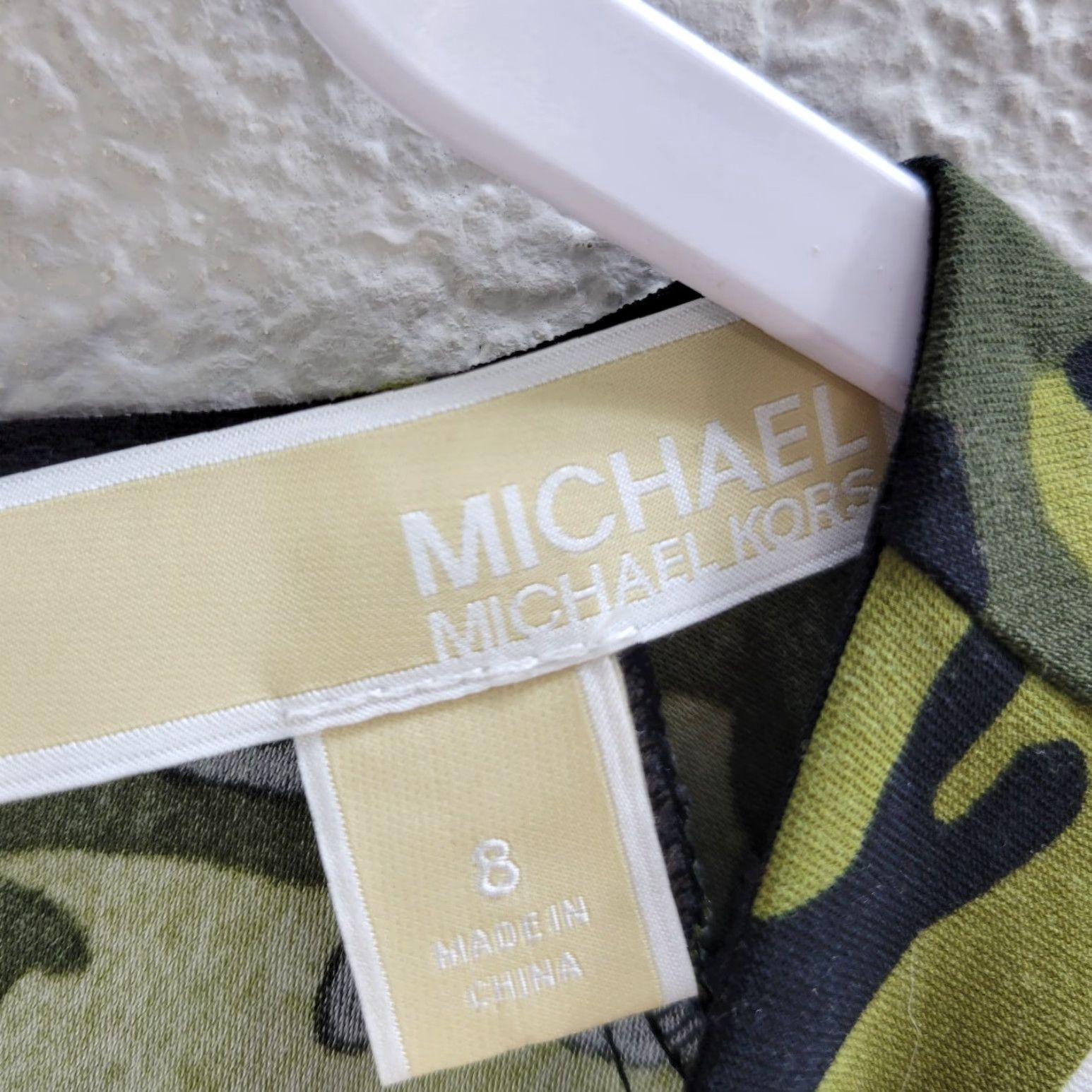 Michael Kors Women's Michael Kors Green Camo Tee Shirt Dress Short Sleeve Mini Sz 8 Size M / US 6-8 / IT 42-44 - 3 Thumbnail