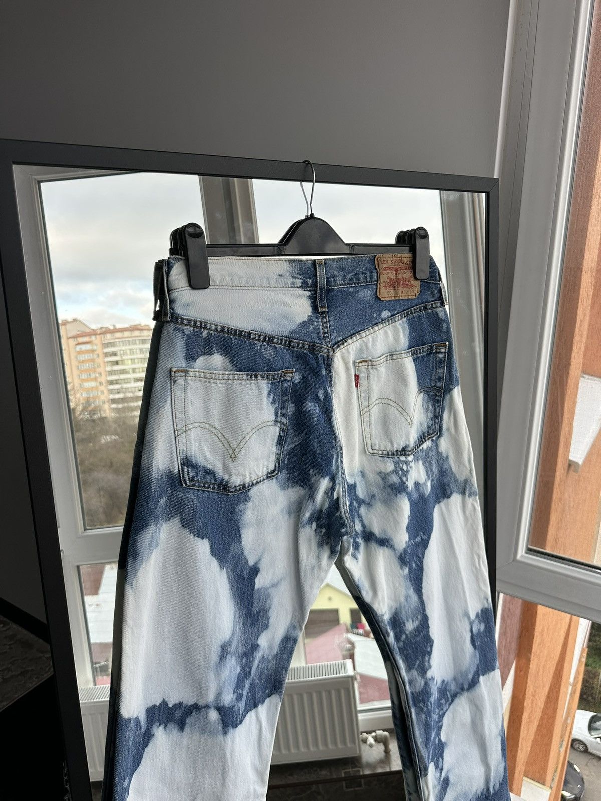 Levi's Vintage Levi’s 501 Tie-Die Bleached Custom Denim Mens Jeans Size US 32 / EU 48 - 10 Thumbnail