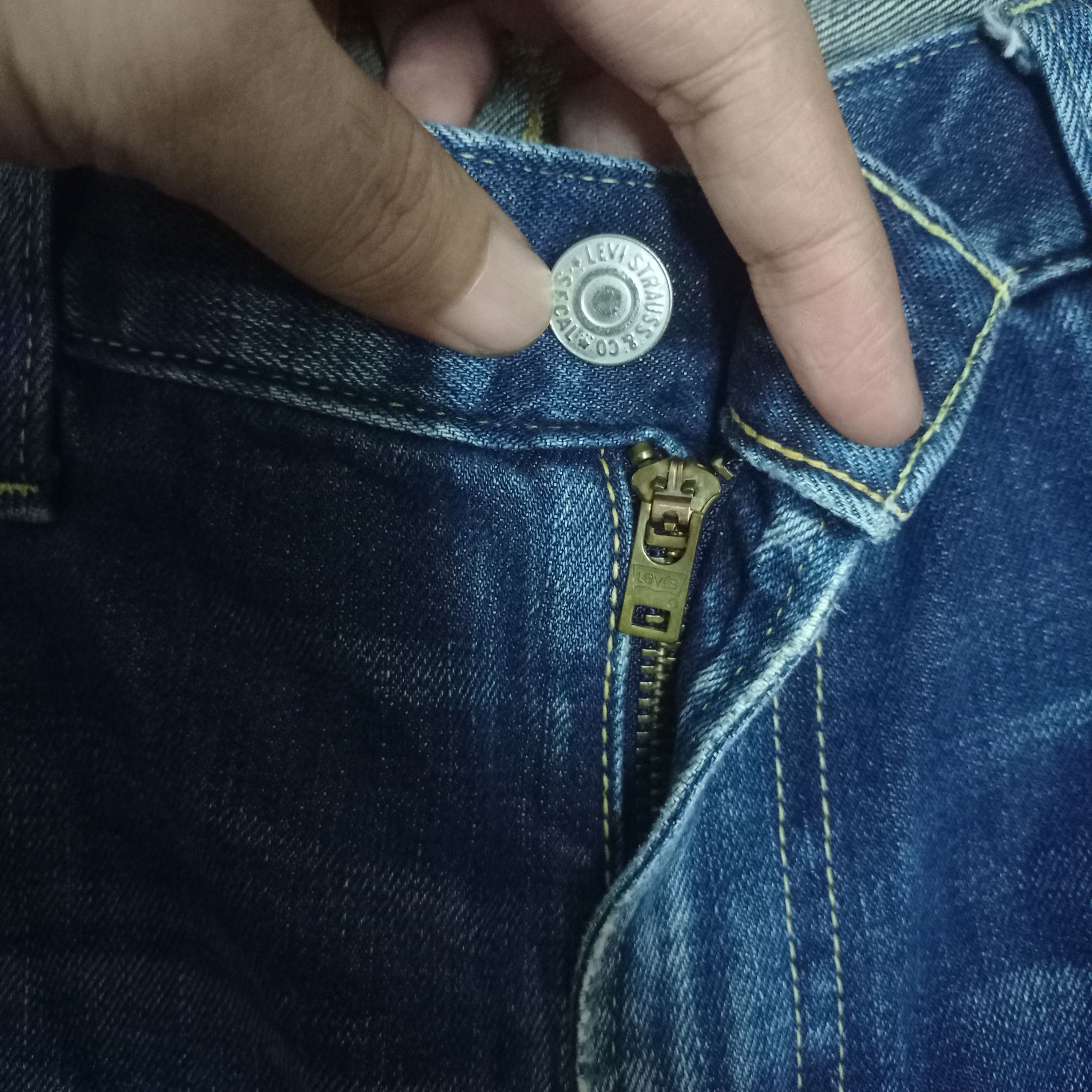 Levi's × Levi's Vintage Clothing Vintage 90s Levis 502 Blue Wash Distressed Baggy Jeans 34x29 Size US 34 / EU 50 - 3 Thumbnail