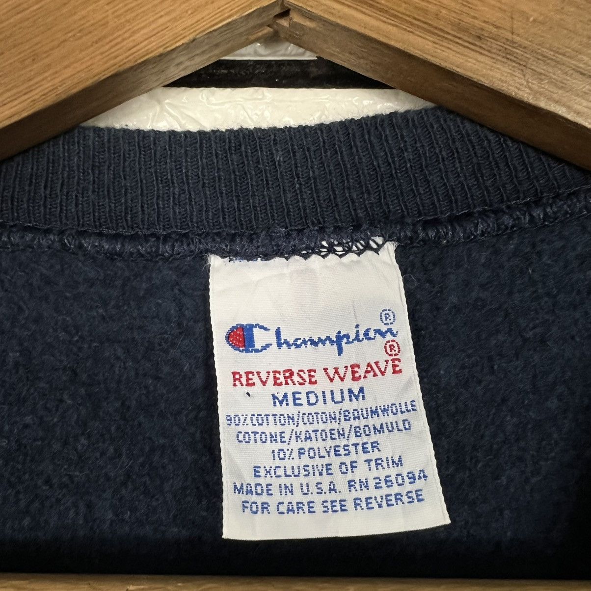 Champion Vintage CHAMPION REVERSE WEAVE M.I.T. Sweatshirt #4253-C193 Size US M / EU 48-50 / 2 - 9 Thumbnail