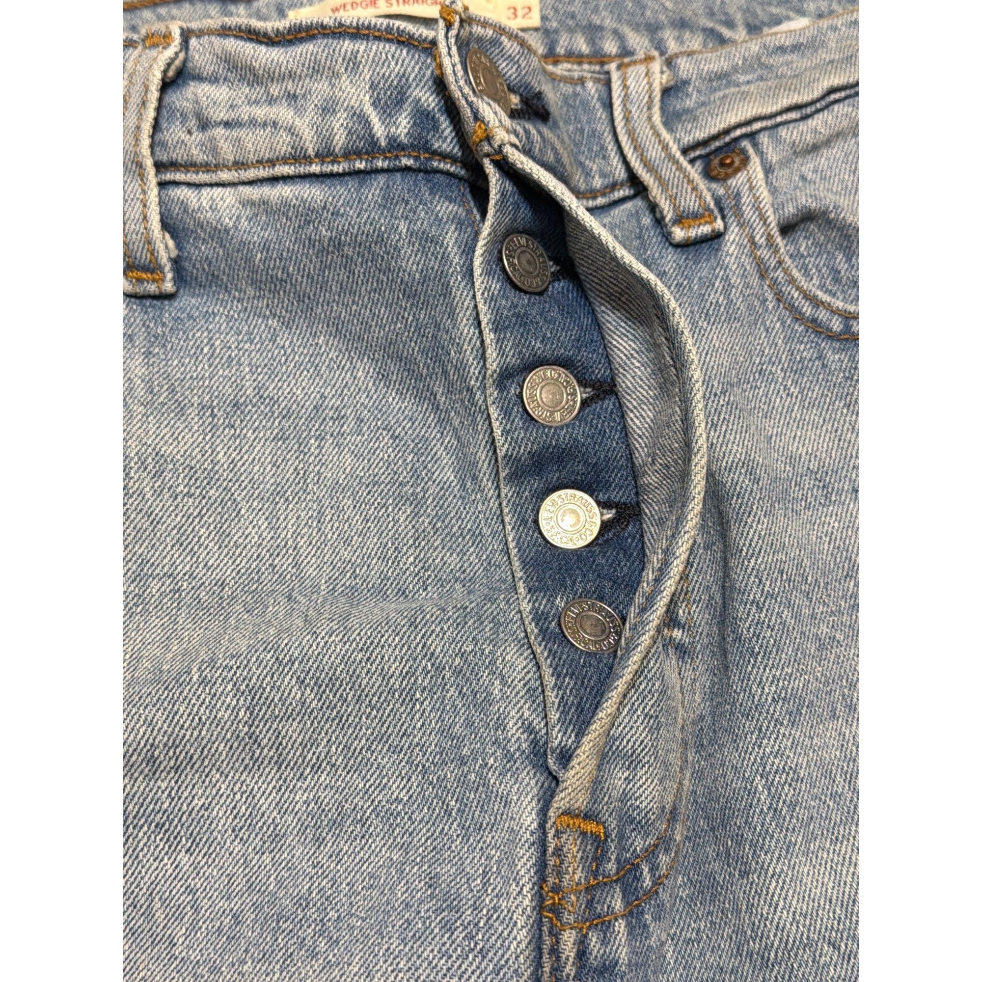 Levi's Levis Wedgie Straight Denim Cutoff Blue Jeans Shorts Button Size 24" / US 00 / IT 34 - 3 Thumbnail
