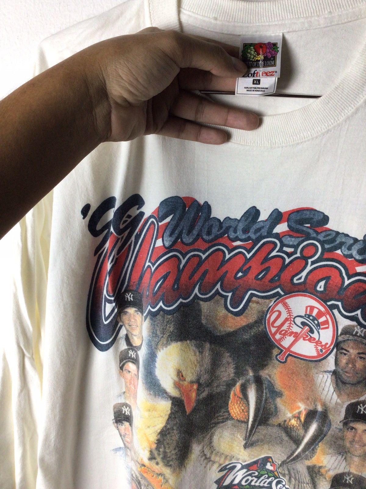 MLB MLB New York Yankees 1999 World Series Champions rap tee Size US XL / EU 56 / 4 - 4 Thumbnail
