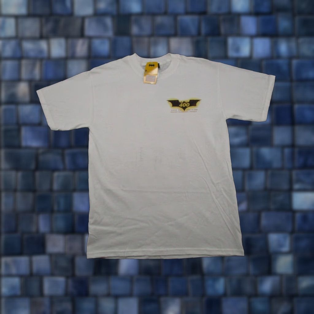 NASCAR NASCAR Batman Begins 400 Race Day 2006 Y2K Racing Promo Shirt Size M NEW Read Shirt Men White Batman Logo Crew Neck Short Sleeve Cotton Knit Vintage? Size US M / EU 48-50 / 2 - 1 Thumbnail