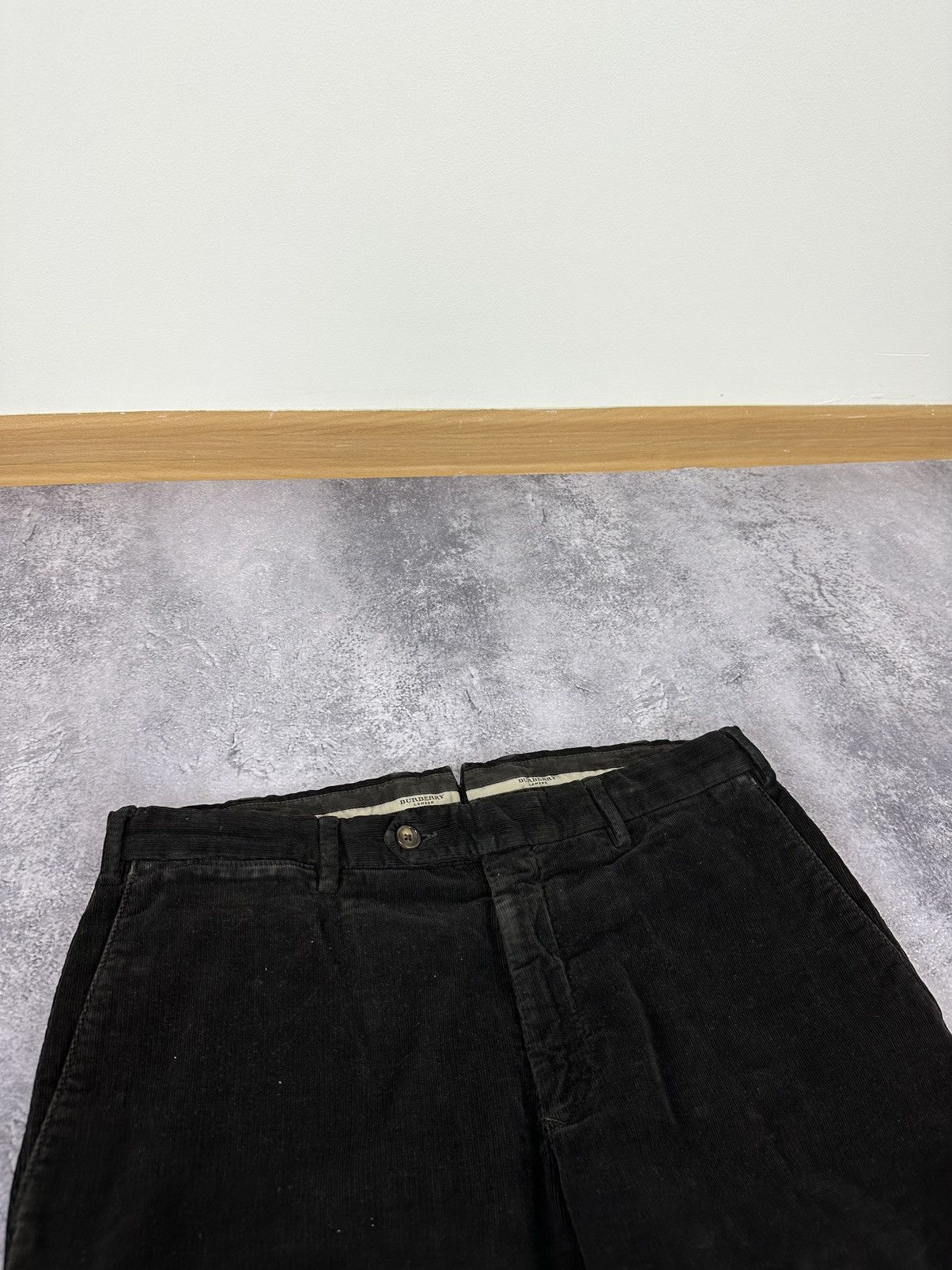 Burberry Vintage Burberry Black Corduroy Luxury Velvet Designer Pants Size US 34 / EU 50 - 16 Thumbnail