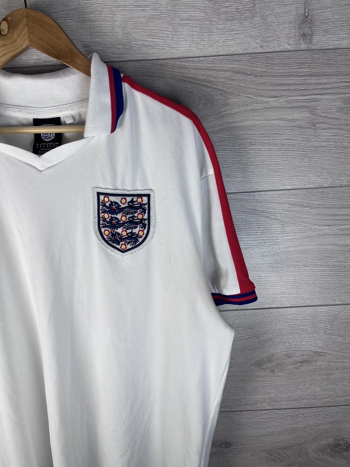 Other Vintage men’s soccer jersey England 🏴󠁧󠁢󠁥󠁮󠁧󠁿 size Xl Size US XL / EU 56 / 4 - 3 Thumbnail