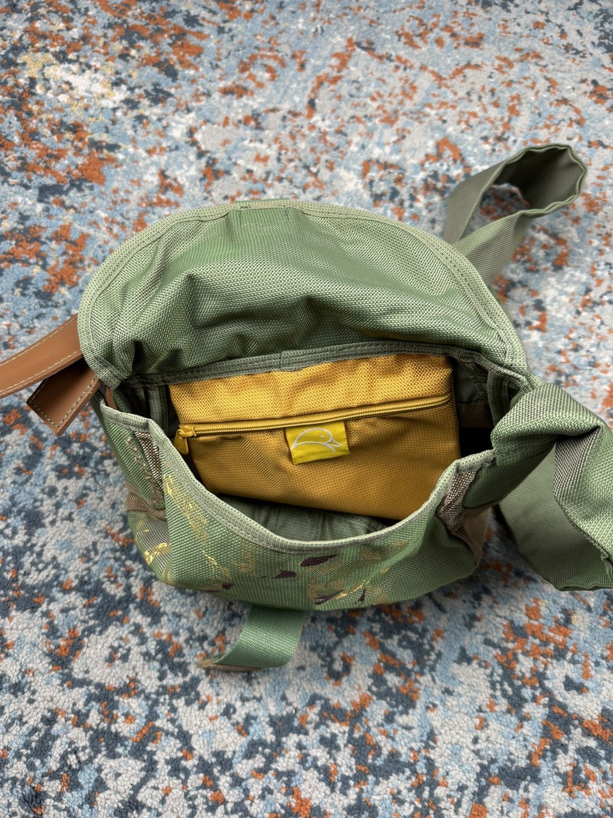Mandarina Duck Vintage Y2K Mandarina Duck crossbody bag earth tones outdoor Size ONE SIZE - 9 Thumbnail