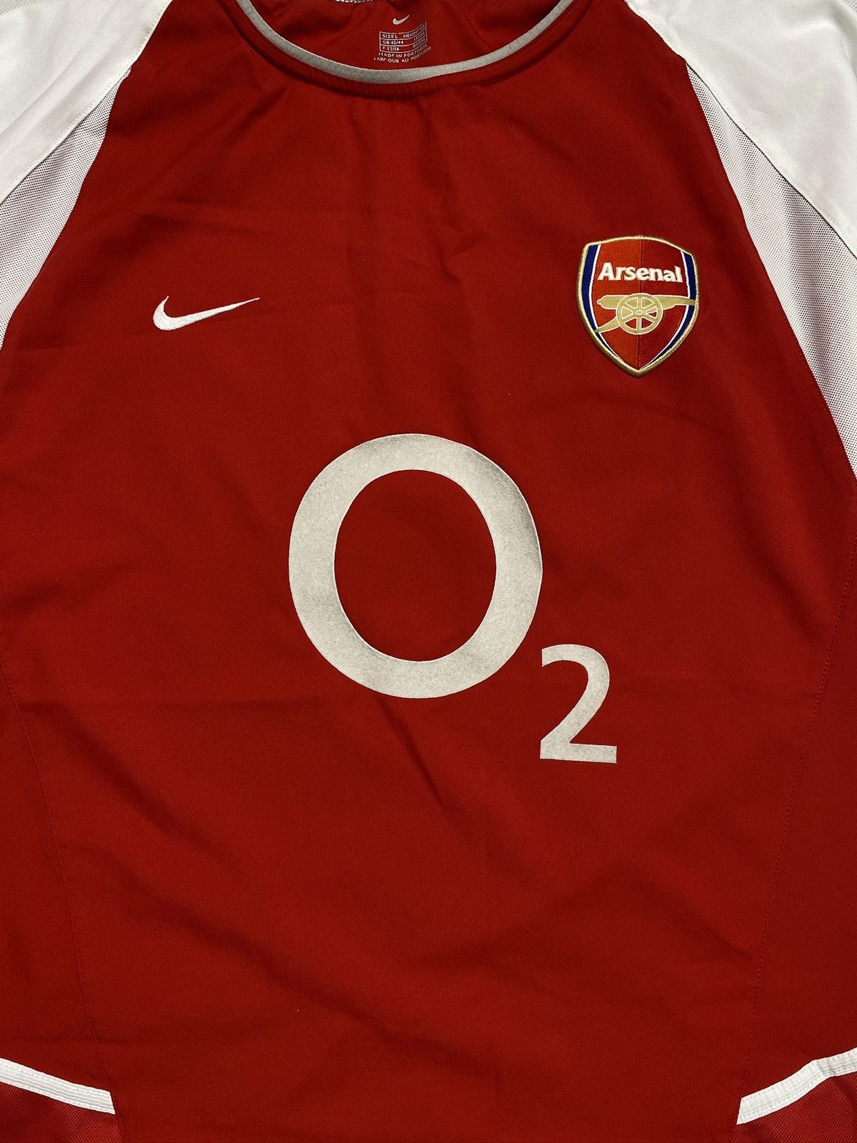Vintage Nike arsenal O2 premier league football ersey