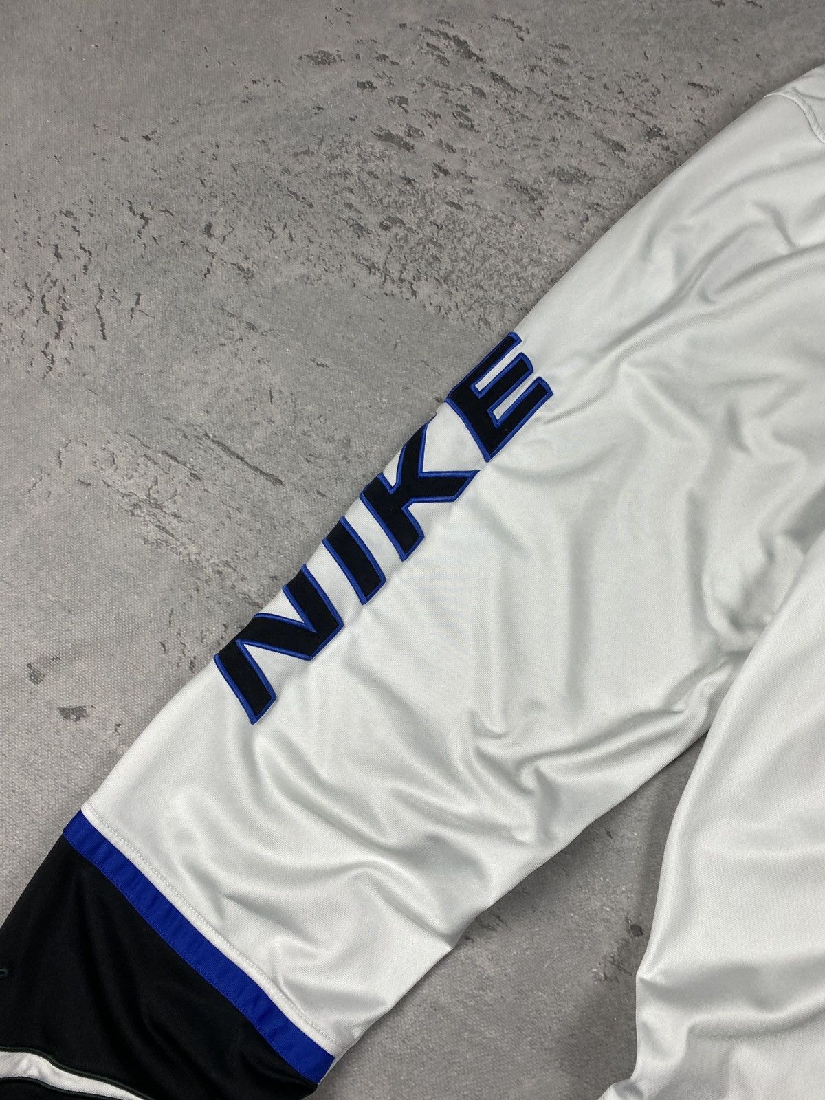 Nike × Vintage Vintage Nike Swoosh Baggy Trackpants M/32 Size US 32 / EU 48 - 19 Thumbnail
