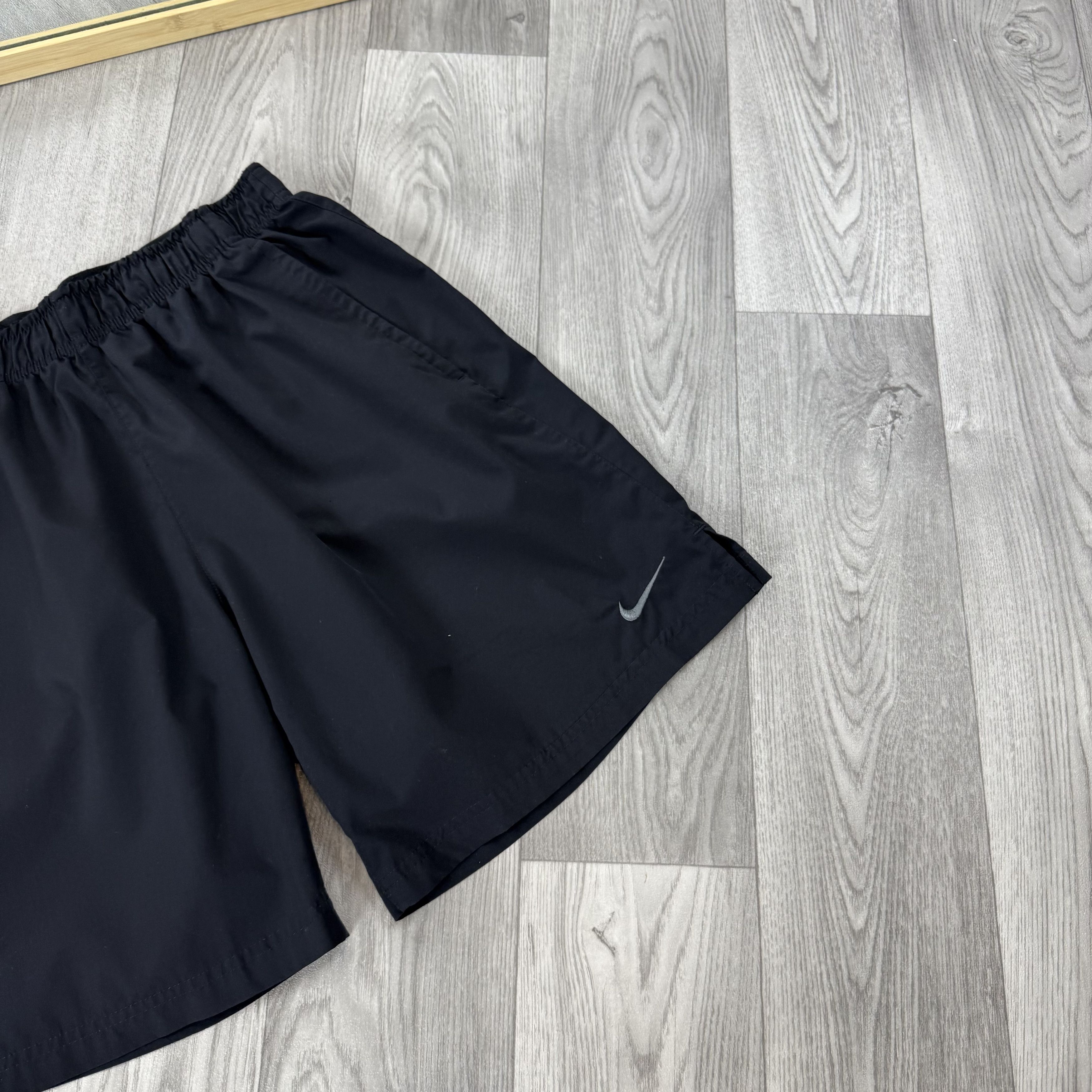Nike Nike Dri-Fit Nylon Sportswear Black Gym Shorts L Size US 34 / EU 50 - 4 Thumbnail