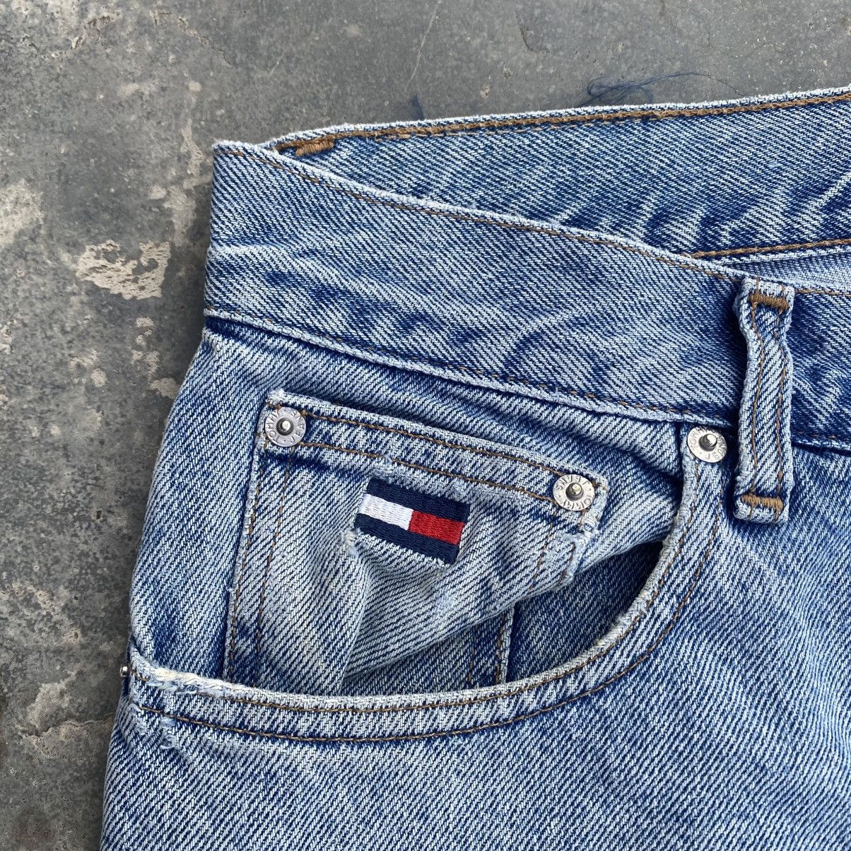 Tommy Hilfiger 1990s Tommy Hilfiger Baggy Jeans Size US 36 / EU 52 - 7 Thumbnail