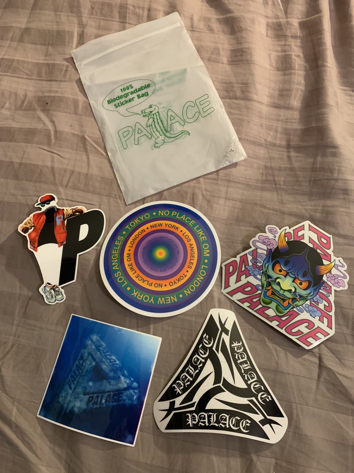 Palace Palace Sticker Lot (5 Pieces) Size ONE SIZE - 1 Preview