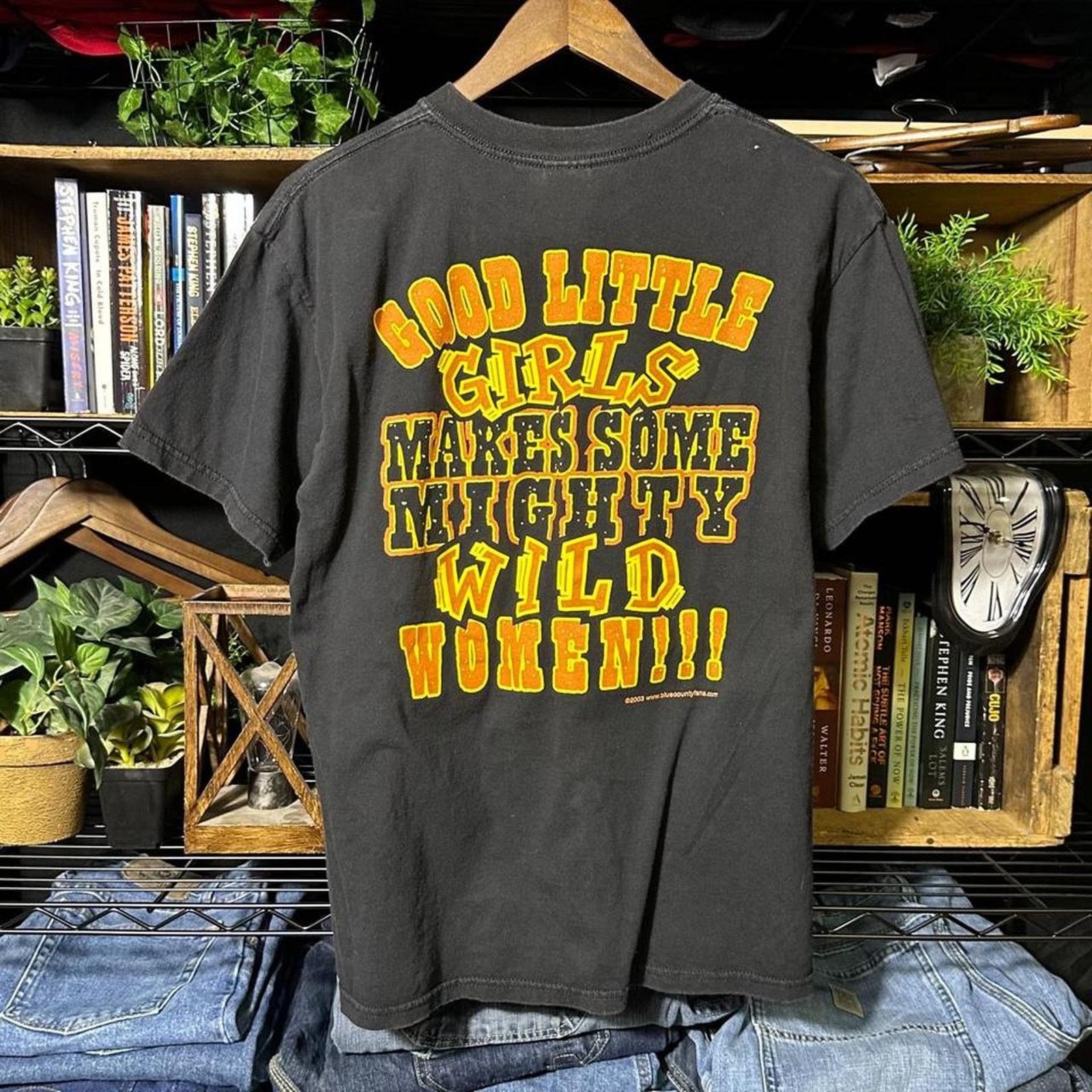 Gildan Vintage Y2K Blue County Country Music Band Tee Black Shirt Size US M / EU 48-50 / 2 - 1 Thumbnail