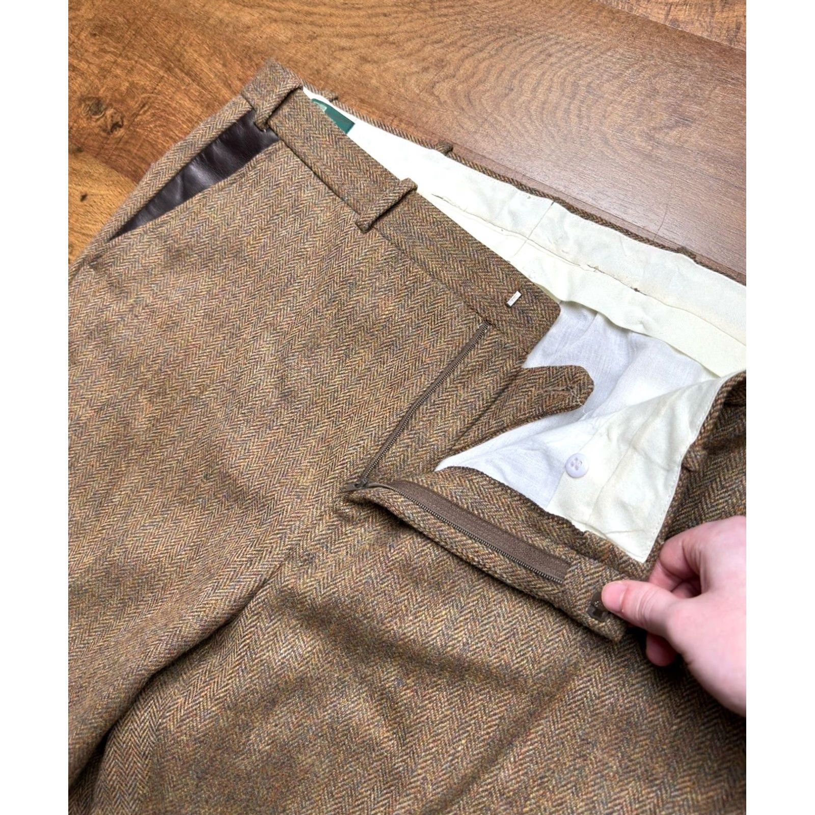 Orvis VINTAGE Orvis Mens Pants 38x30 Wool Tweed Suede Trim Herringbone 90s Chino/Cuffed Brown Mens Size US 38 / EU 54 - 5 Thumbnail