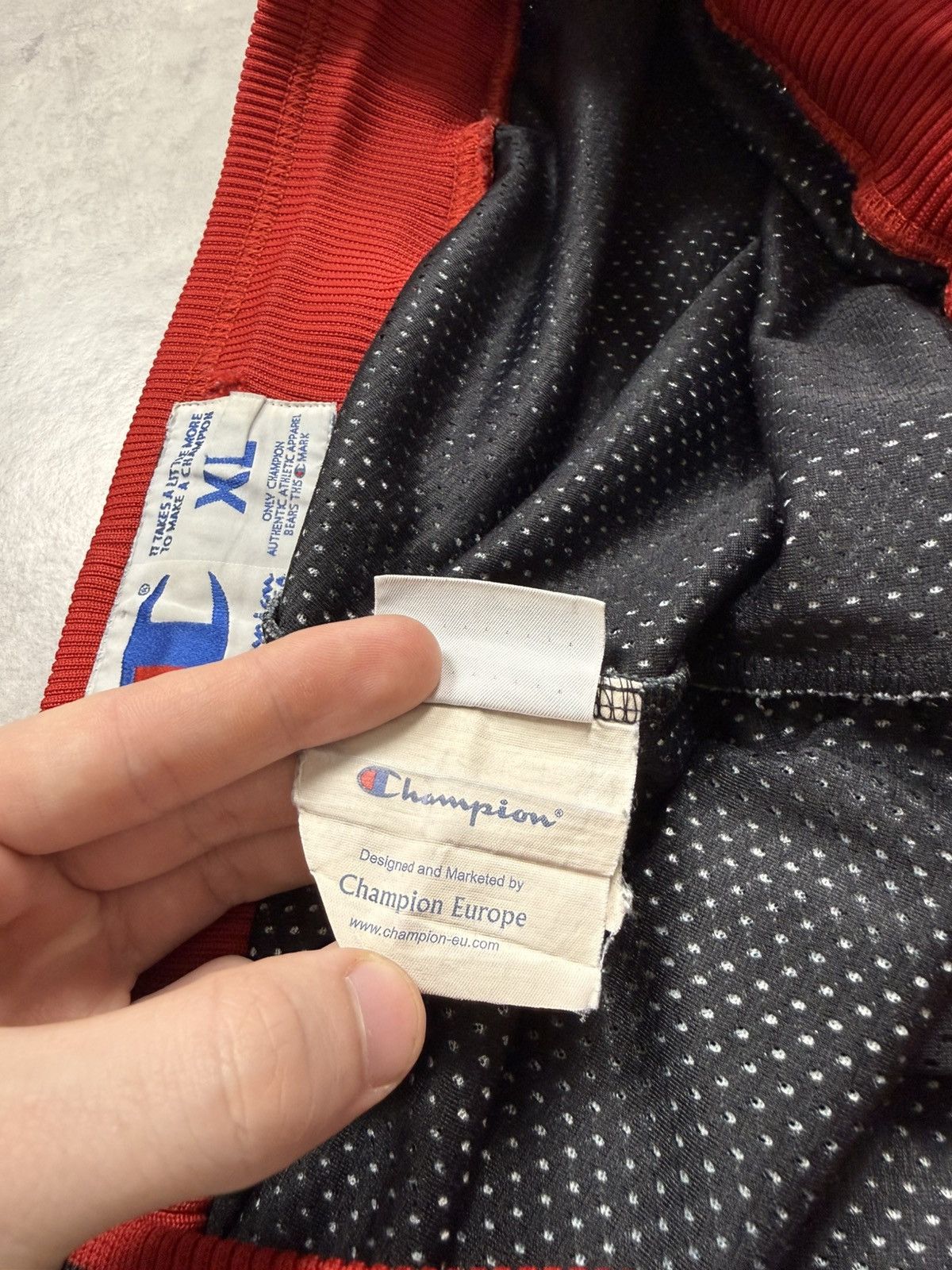 Champion Vintage Champion Philadelphia 90s Shorts Size US 36 / EU 52 - 11 Thumbnail
