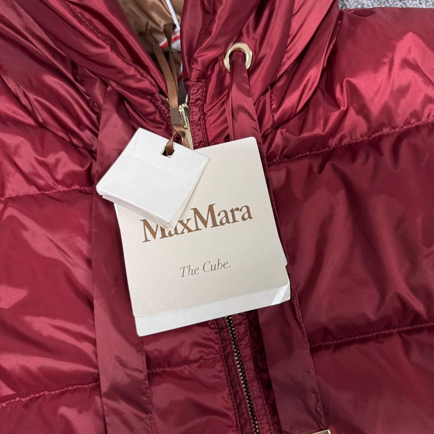 Max Mara MaxMara Wine Red Satin Hooded Down Coat 36 Size S / US 4 / IT 40 - 5 Thumbnail