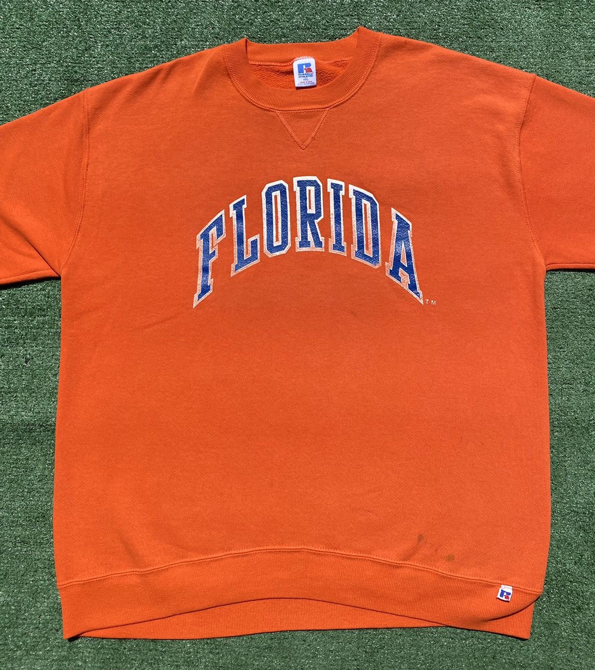 Russell Athletic VTG Russell Athletic Florida Gators Distressed Sweatshirt Size US XL / EU 56 / 4 - 2 Thumbnail