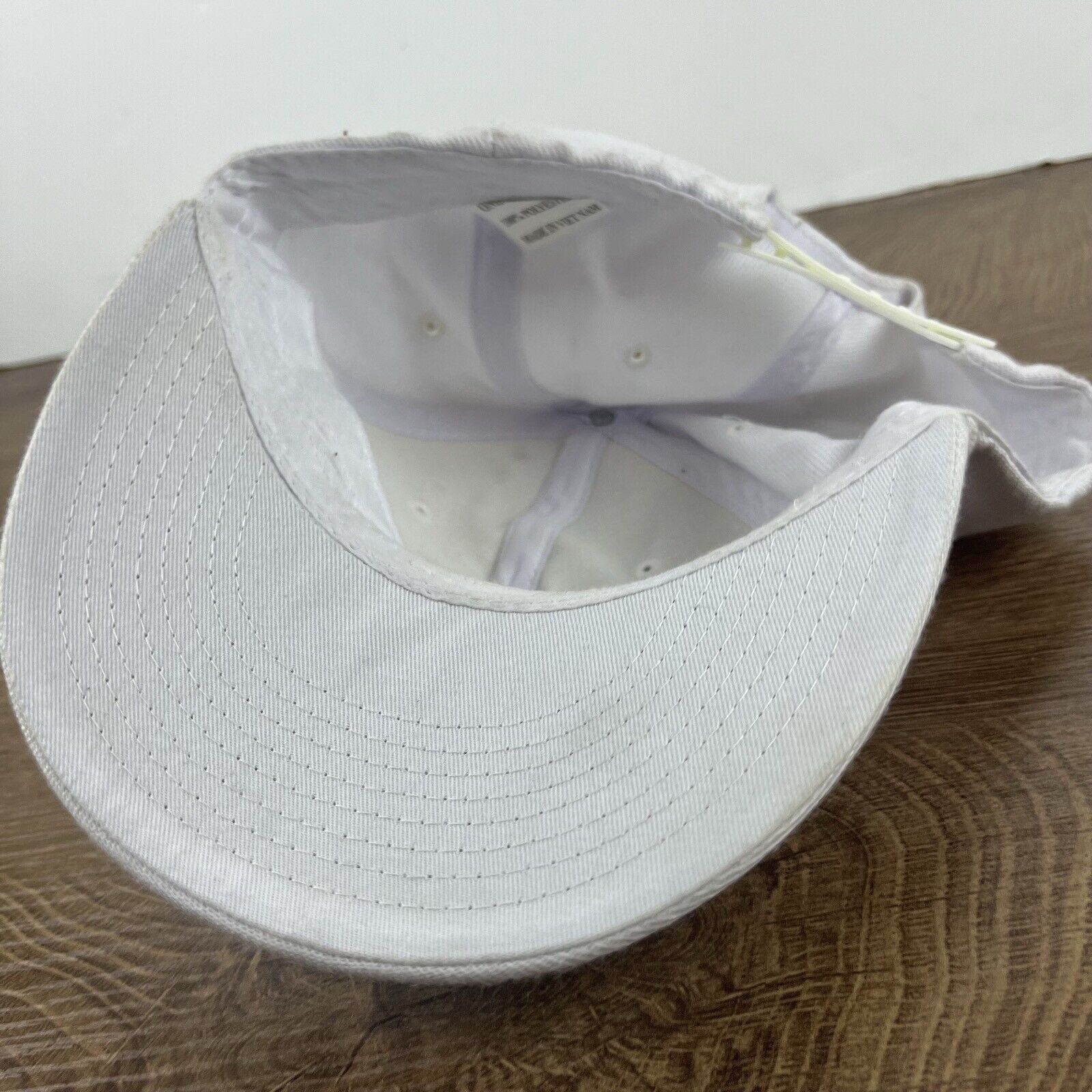 Other Leaf Snapback Hat White Hat Adjustable White Adult Size Hat Size ONE SIZE - 12 Thumbnail