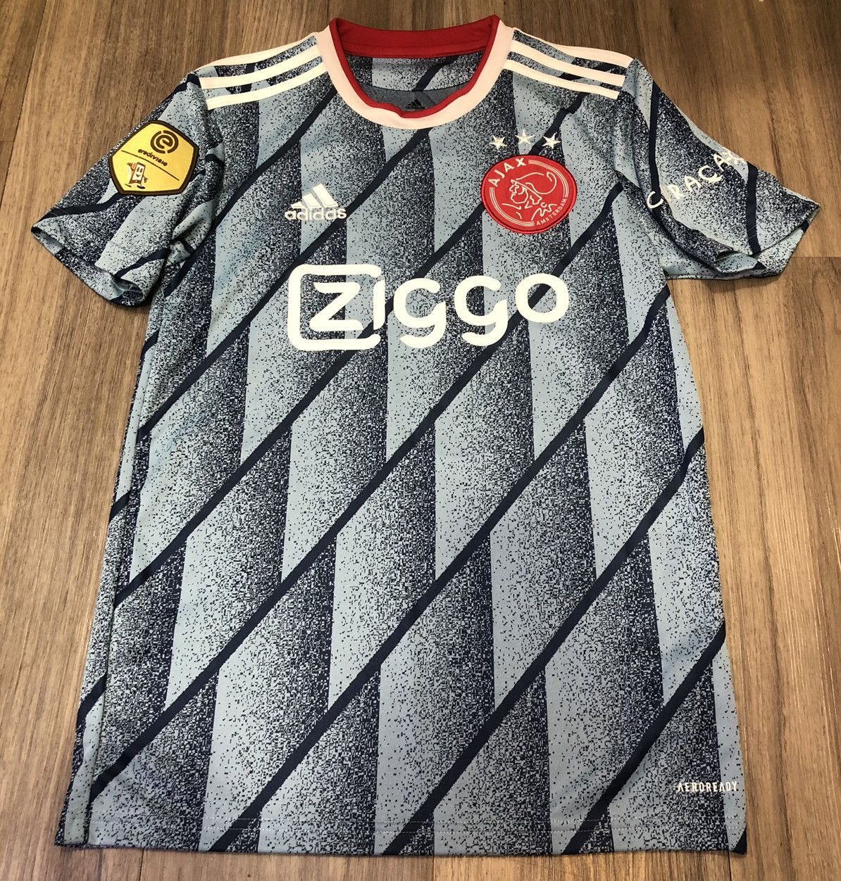 Adidas Ajax 20/21 away shirt #17 Blind Size US XS / EU 42 / 0 - 1 Thumbnail