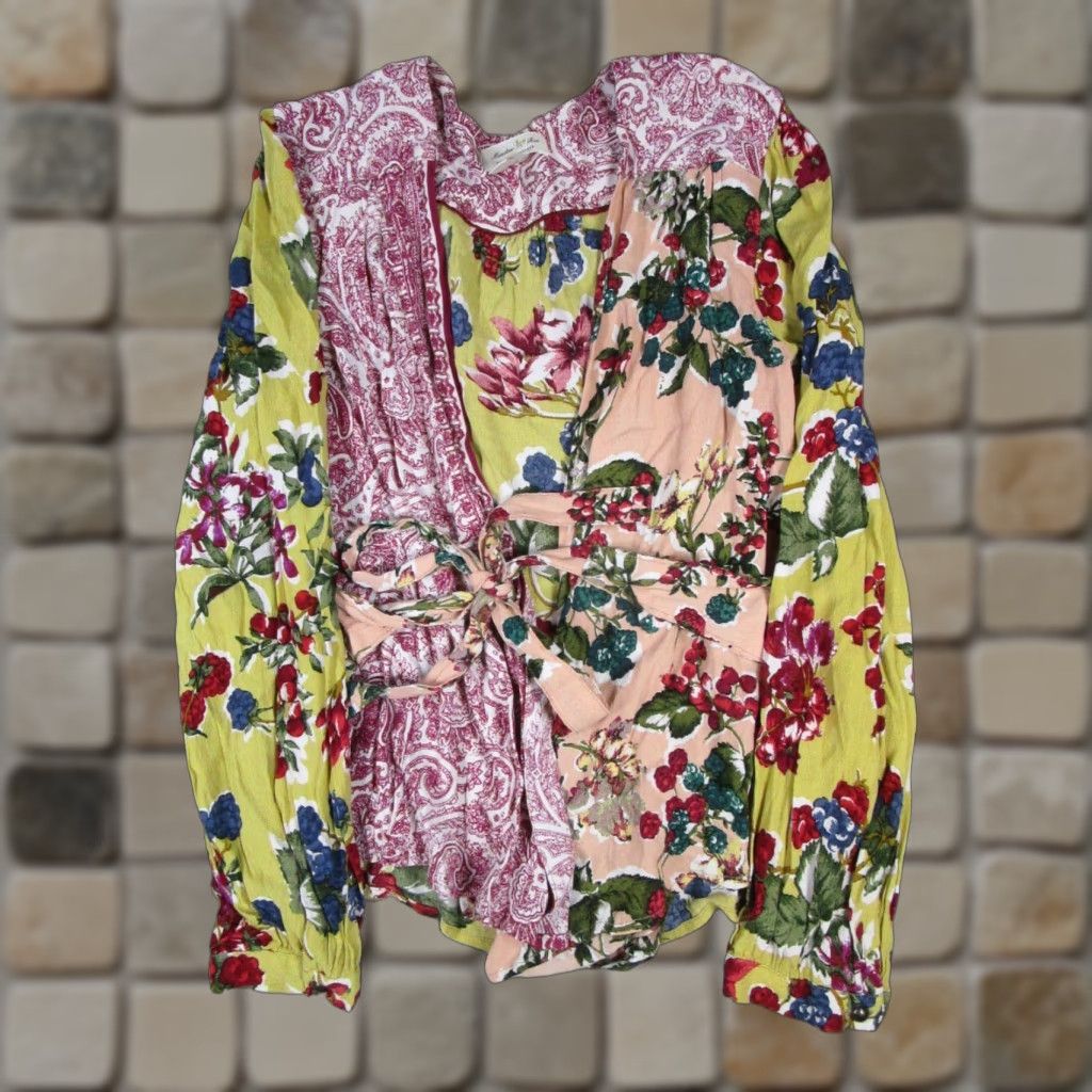Vintage Meadow Rue Blouse Womens 4 V-Neck Long Sleeve Floral Tie Yellow Pink Blouse Womens Size S / US 4 / IT 40 - 1 Thumbnail