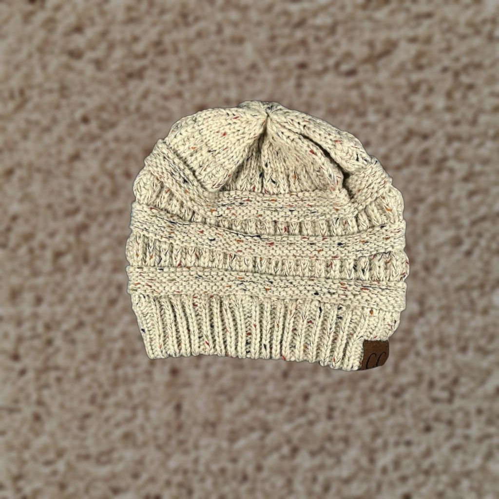 Vintage C.C Exclusives Beanie Toque Womens One Size Beige Confetti Knit Acrylic Fall Ski Hat/Cap Beanie Womens One Size Beige Knit Acrylic Outdoor Ski Size ONE SIZE - 1 Thumbnail