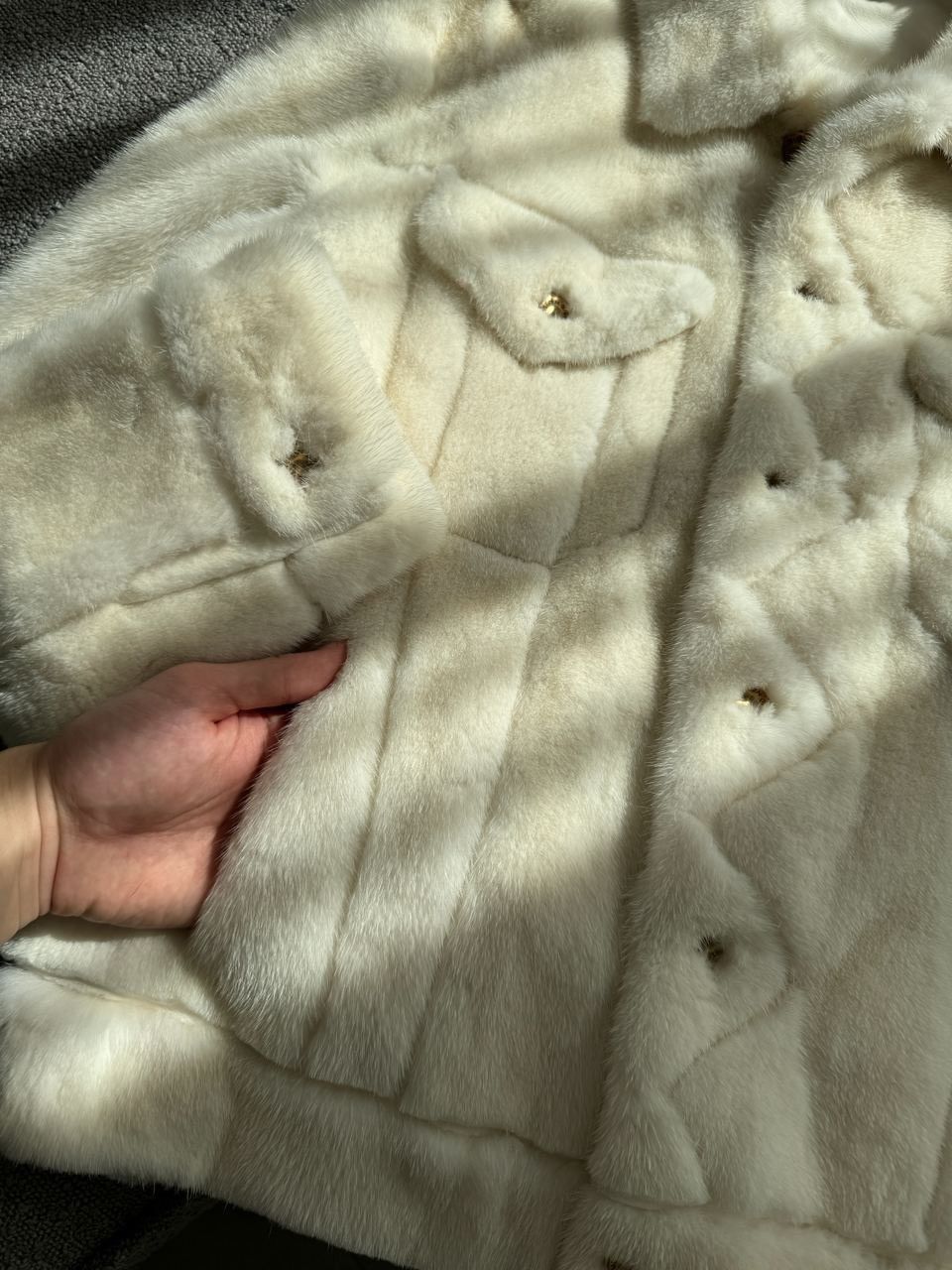 Louis Vuitton Louis Vuitton 100% Mink Fur Jacket SS19 RARE made in FRANCE Size US S / EU 44-46 / 1 - 7 Thumbnail