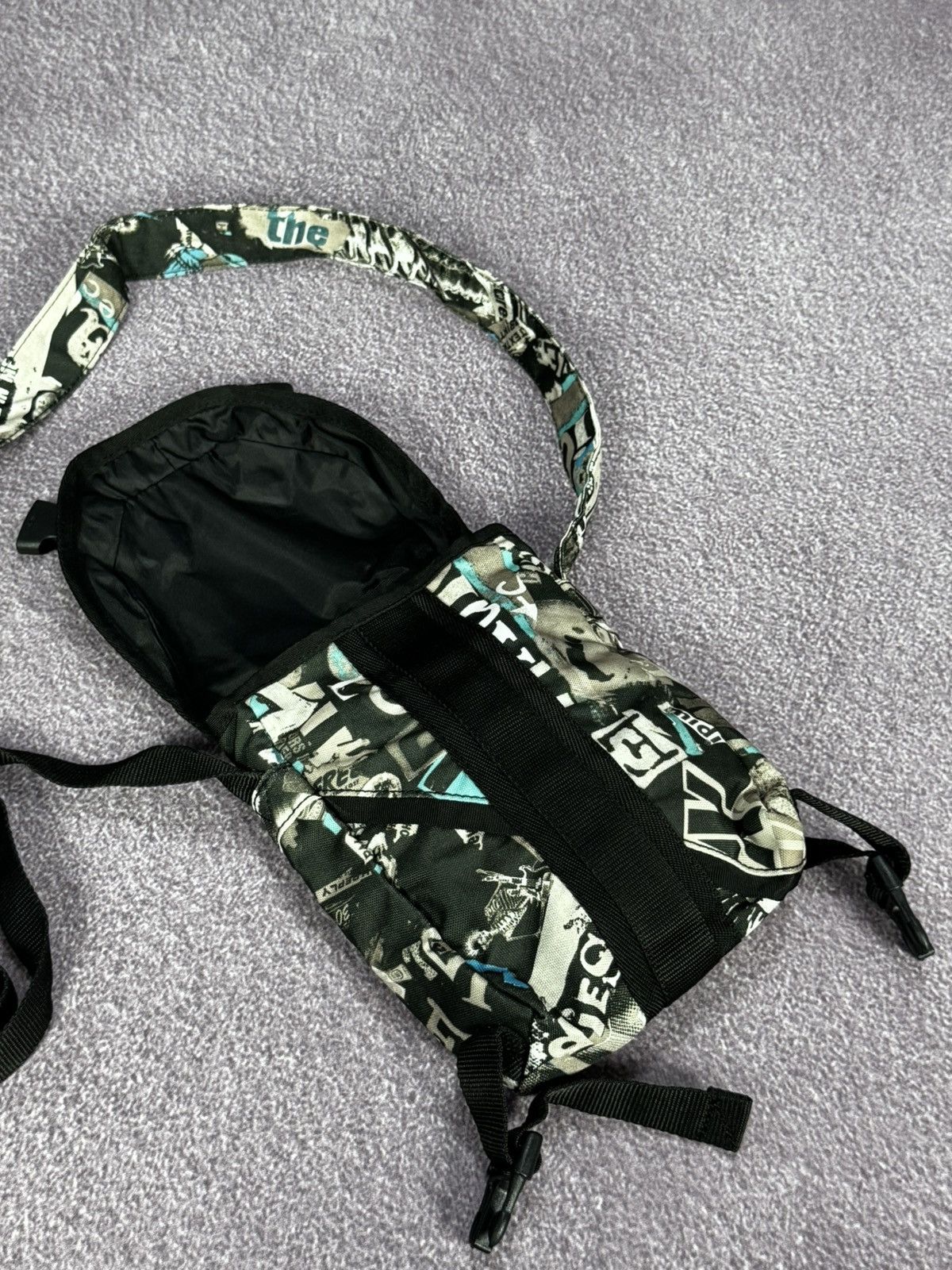 Diesel Y2K Diesel Spray Logo Coloured Vintage Shoulder Bag Size ONE SIZE - 7 Thumbnail