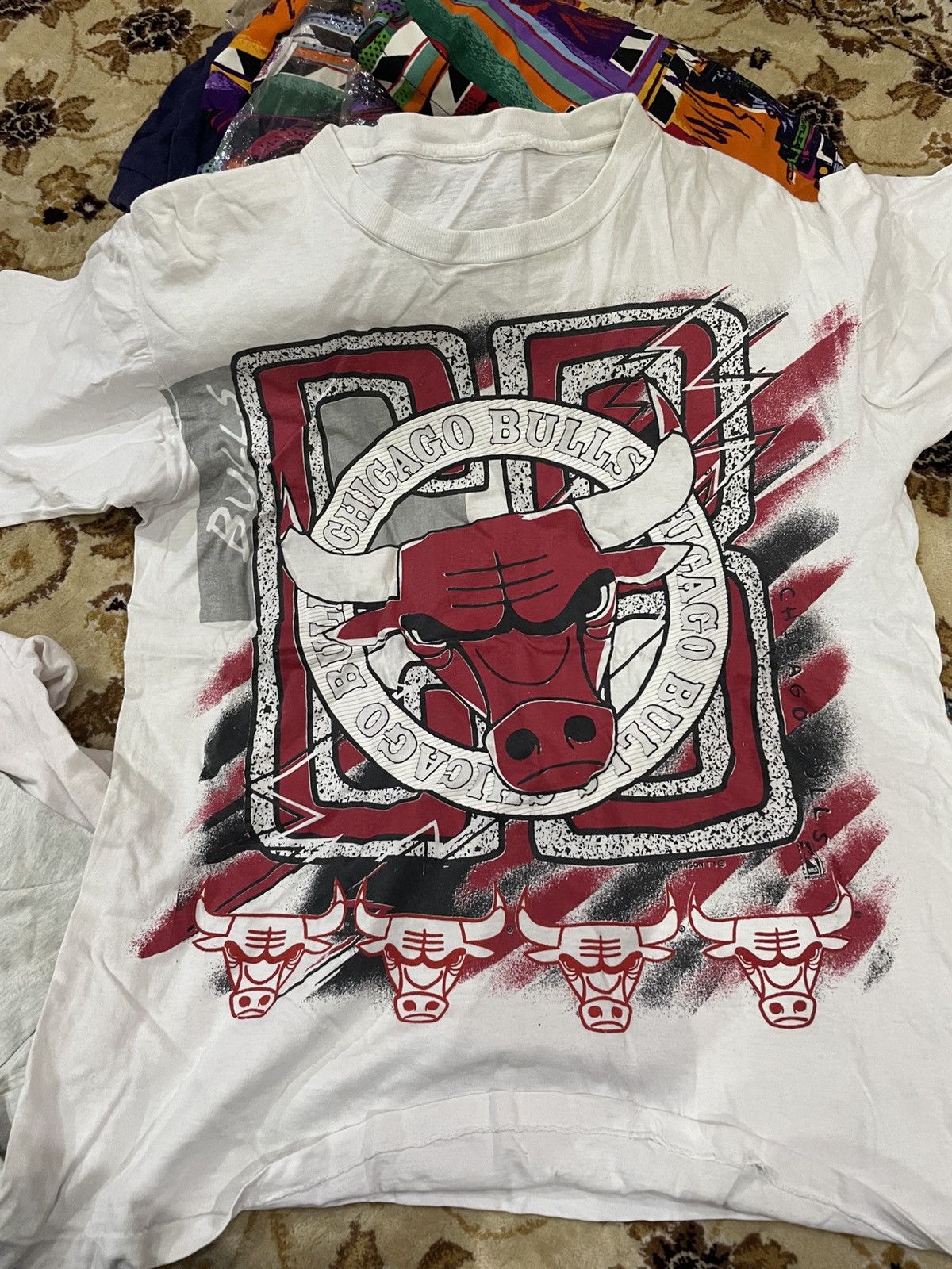 NBA × Vintage Vintage 90s Magic Johnson Chicago Bulls Size US L / EU 52-54 / 3 - 1 Thumbnail