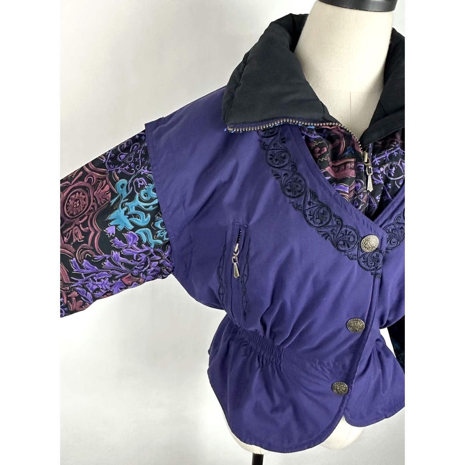 Vintage VINTAGE Skiing Passport Jacket Womens XS 90s Bohemian Paisley Embroidered Puffer Purple Size XS / US 0-2 / IT 36-38 - 6 Thumbnail
