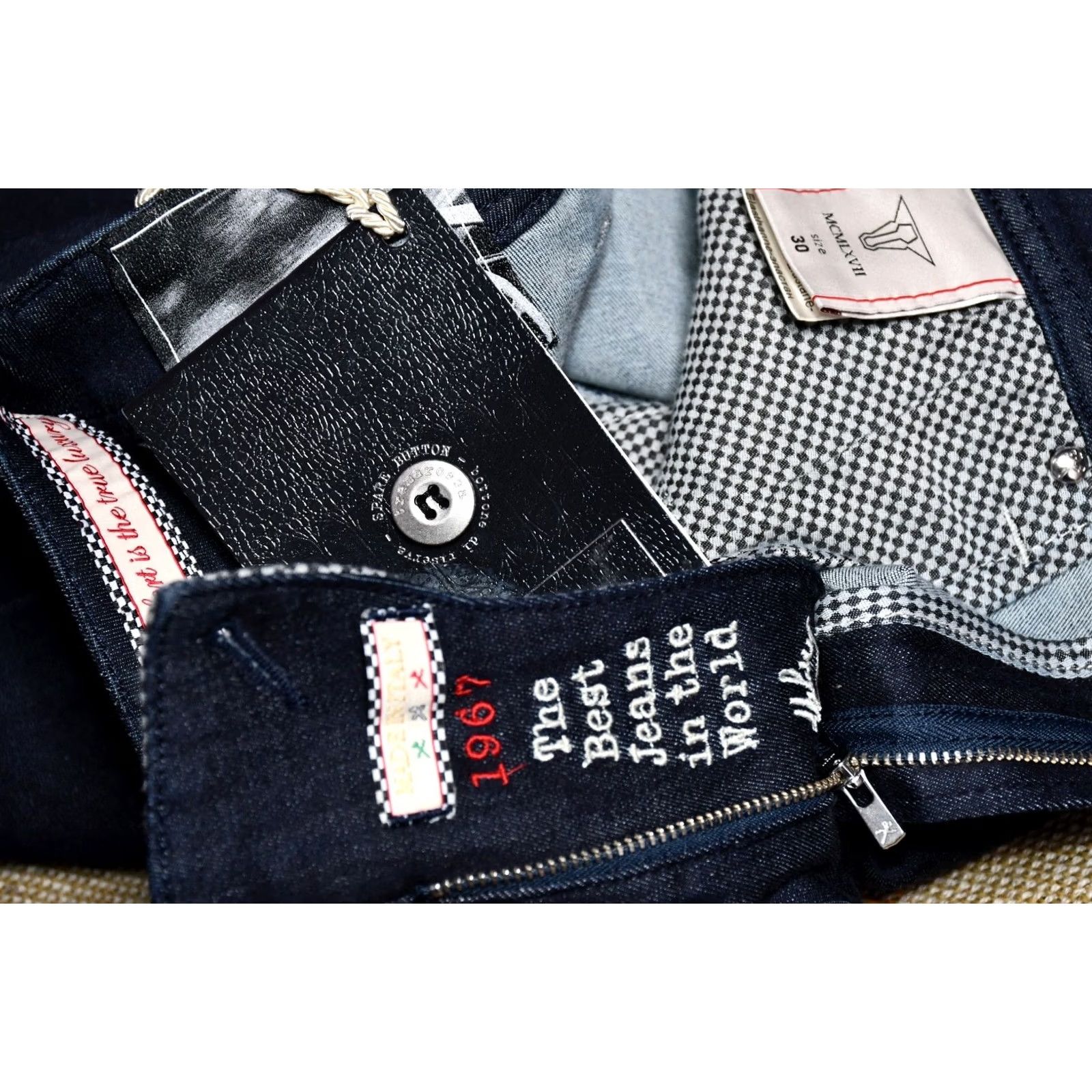 Vintage SARTORIA TRAMAROSSA LEONARDO SLIM JEANS Men 30 Blue 34.65" Inseam Stretch Skinny Denim 87% Cotton 9% Polyester 4% Elastane, NEW Size US 30 / EU 46 - 7 Thumbnail
