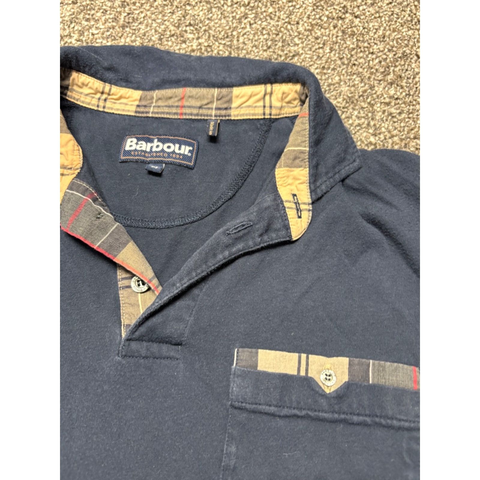 Barbour Barbour Barbour Corpatch Polo Shirt Mens M Navy Tartan Plaid Pocket Collar Trim Casual Shirt Mens Medium Navy Barbour Corpatch Polo Shirt Size US M / EU 48-50 / 2 - 2 Thumbnail