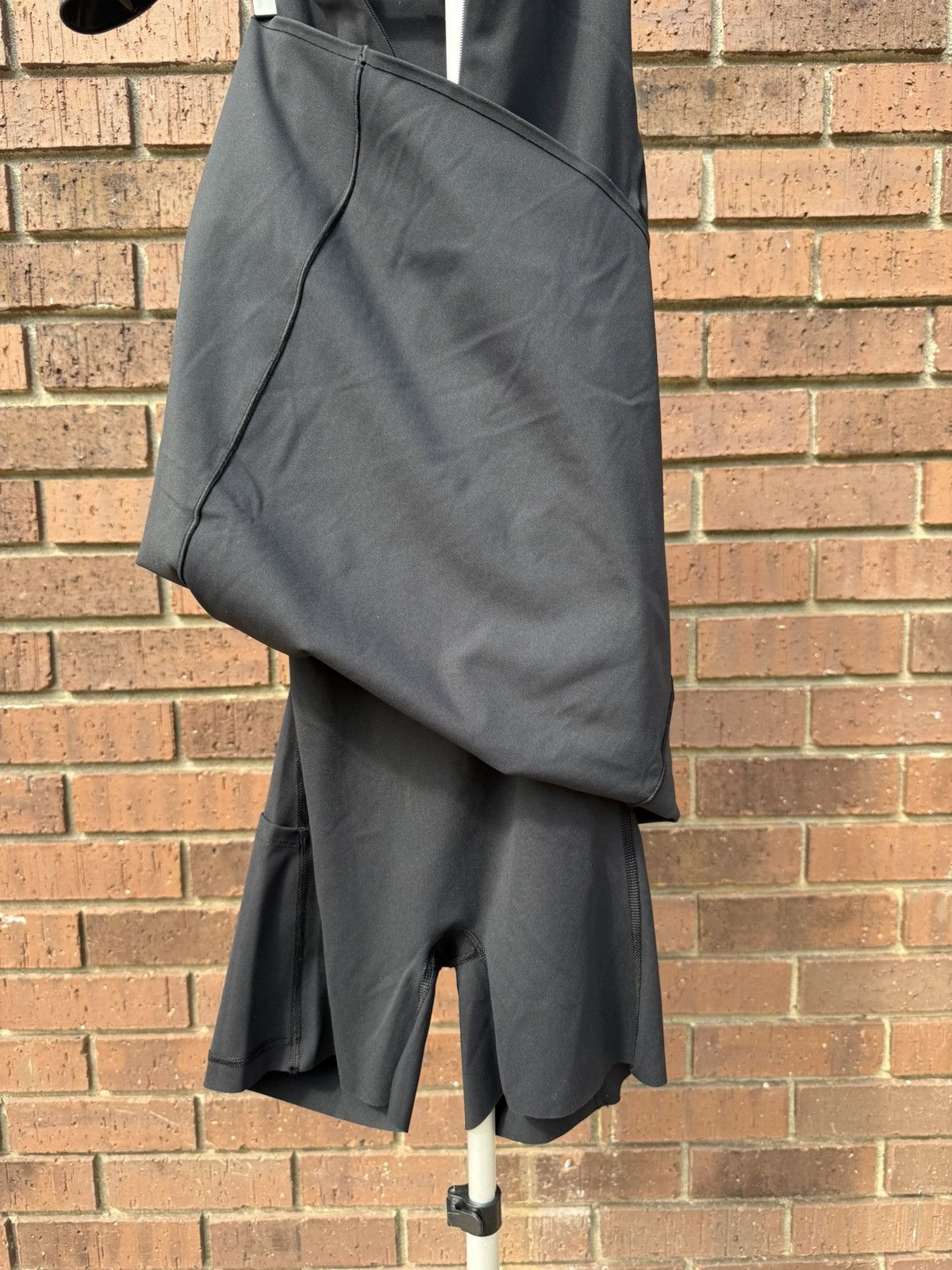 Spanx SPANX Shape Black Get Moving Zip Front Active Dress Shorts Size S / US 4 / IT 40 - 11 Thumbnail