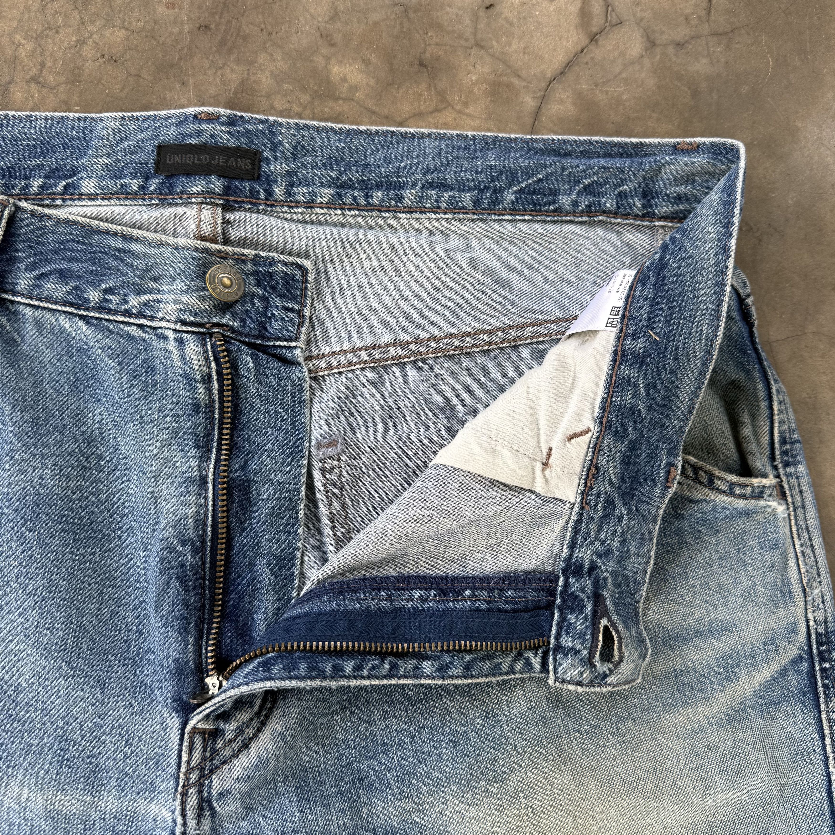 Japanese Brand Vintage Japanese Faded Mud Washer Denim Jean W38 Size US 38 / EU 54 - 6 Thumbnail