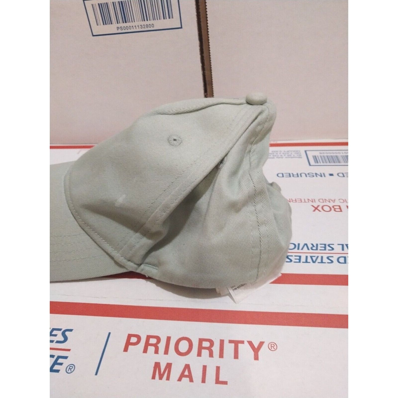 H&M H&M Snapback Hat. Flaws See.pics (K) Size ONE SIZE - 4 Thumbnail