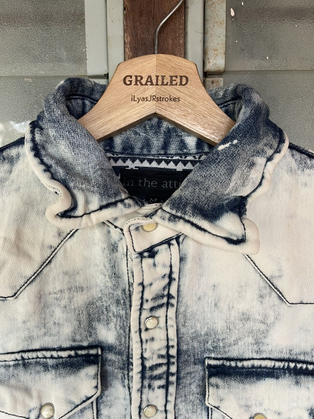 In The Attic Vintage In The Attic Long Sleeve Button Down Acid Wash Tee Size US M / EU 48-50 / 2 - 4 Thumbnail