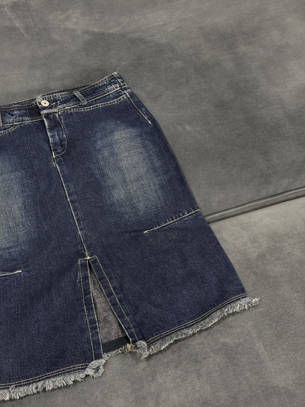 Marithe + Francois Girbaud Marithe Francois Girbaud Glamour Denim Mini Skirt Size 26" / US 2 / IT 38 - 6 Thumbnail