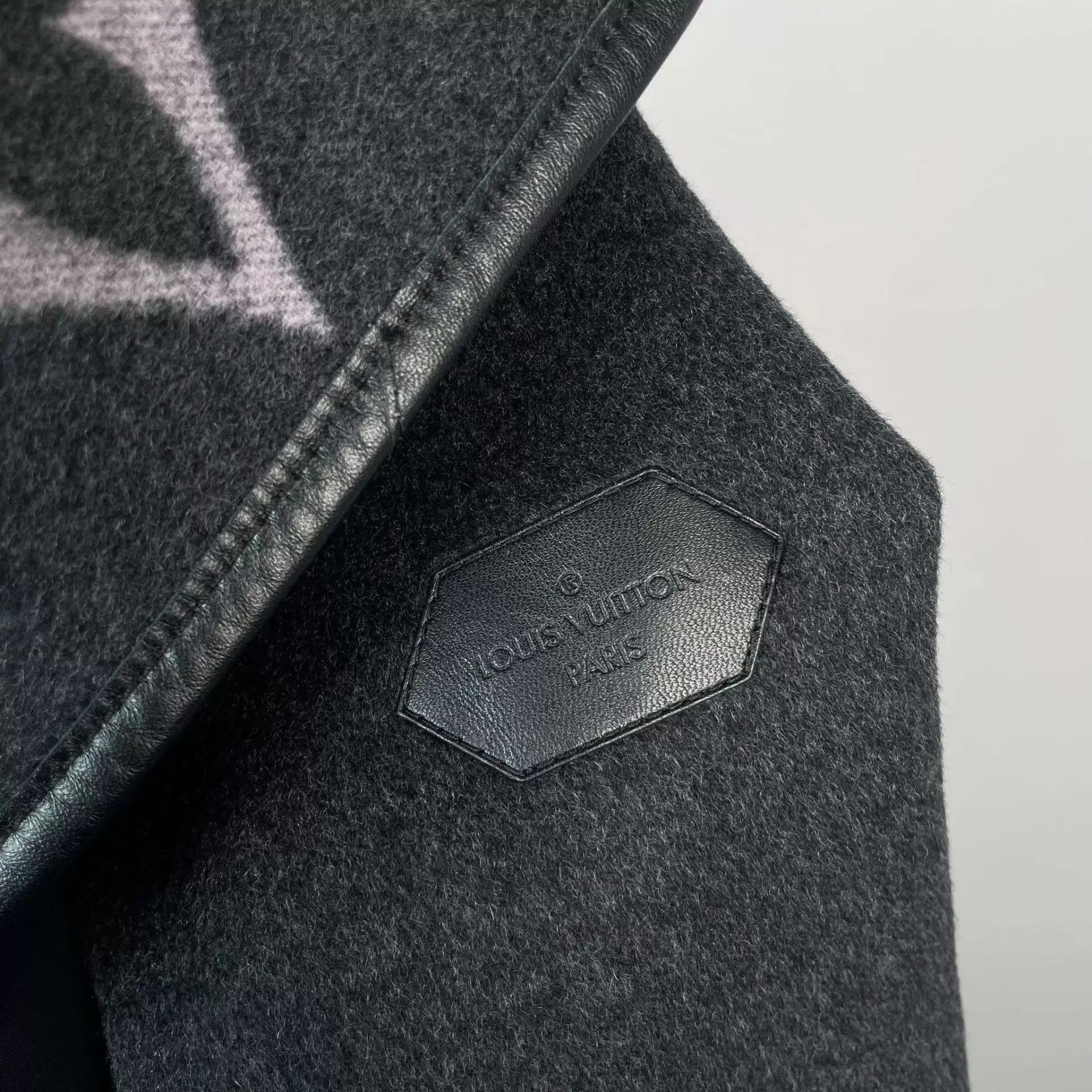 Louis Vuitton LV Monogram Wool Coat 34 Dark Gray Size XS / US 0-2 / IT 36-38 - 9 Thumbnail