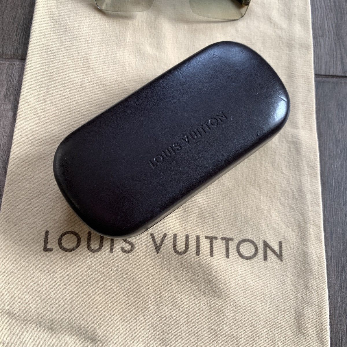 Louis Vuitton Louis Vuitton LV Monogram Gradient Z0589U Womens Sunglasses Size ONE SIZE - 6 Thumbnail