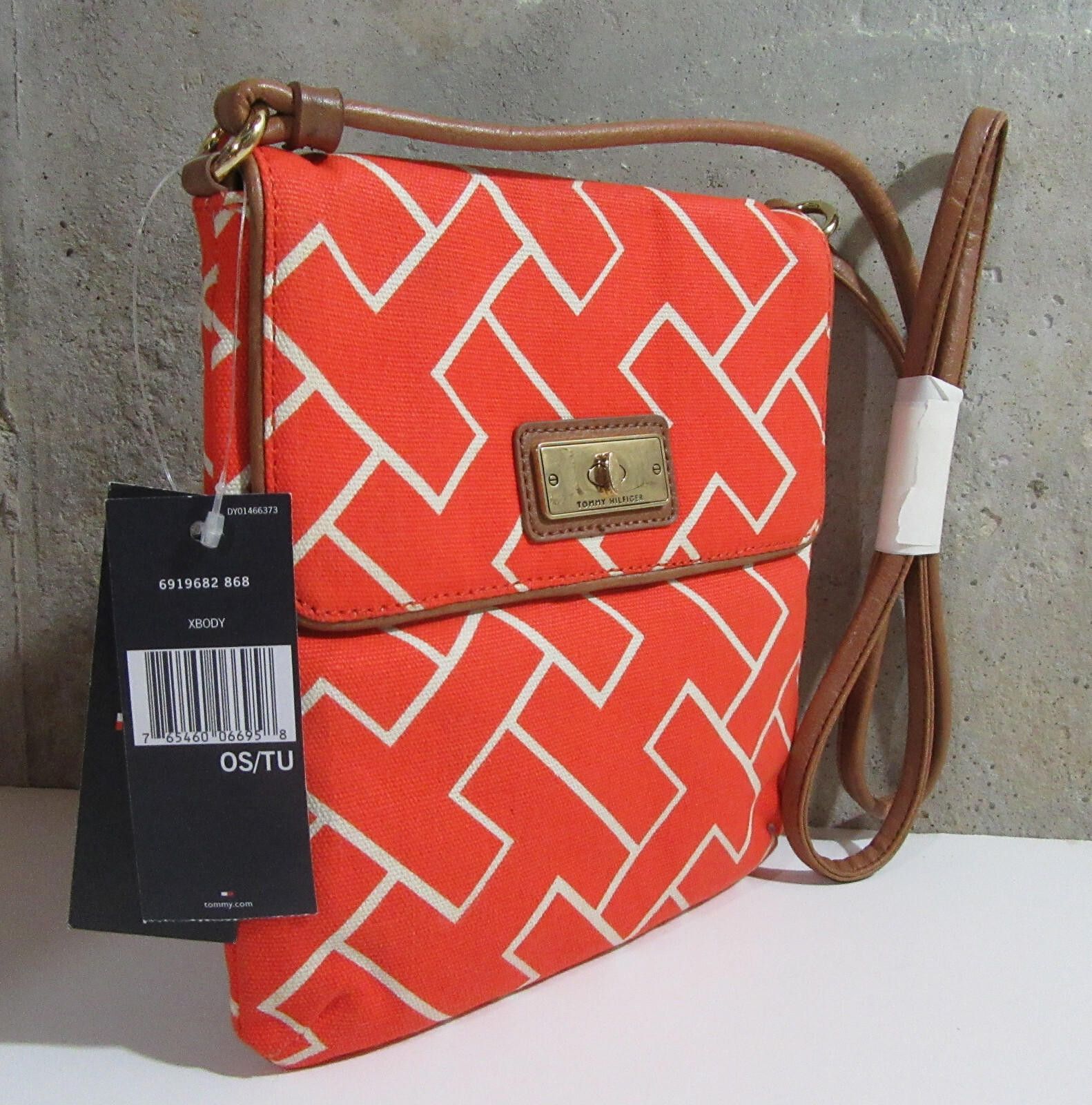 Tommy Hilfiger Tommy Hilfiger Crossbody Bag Xbody Handbag Large TH Logo Size ONE SIZE - 2 Thumbnail