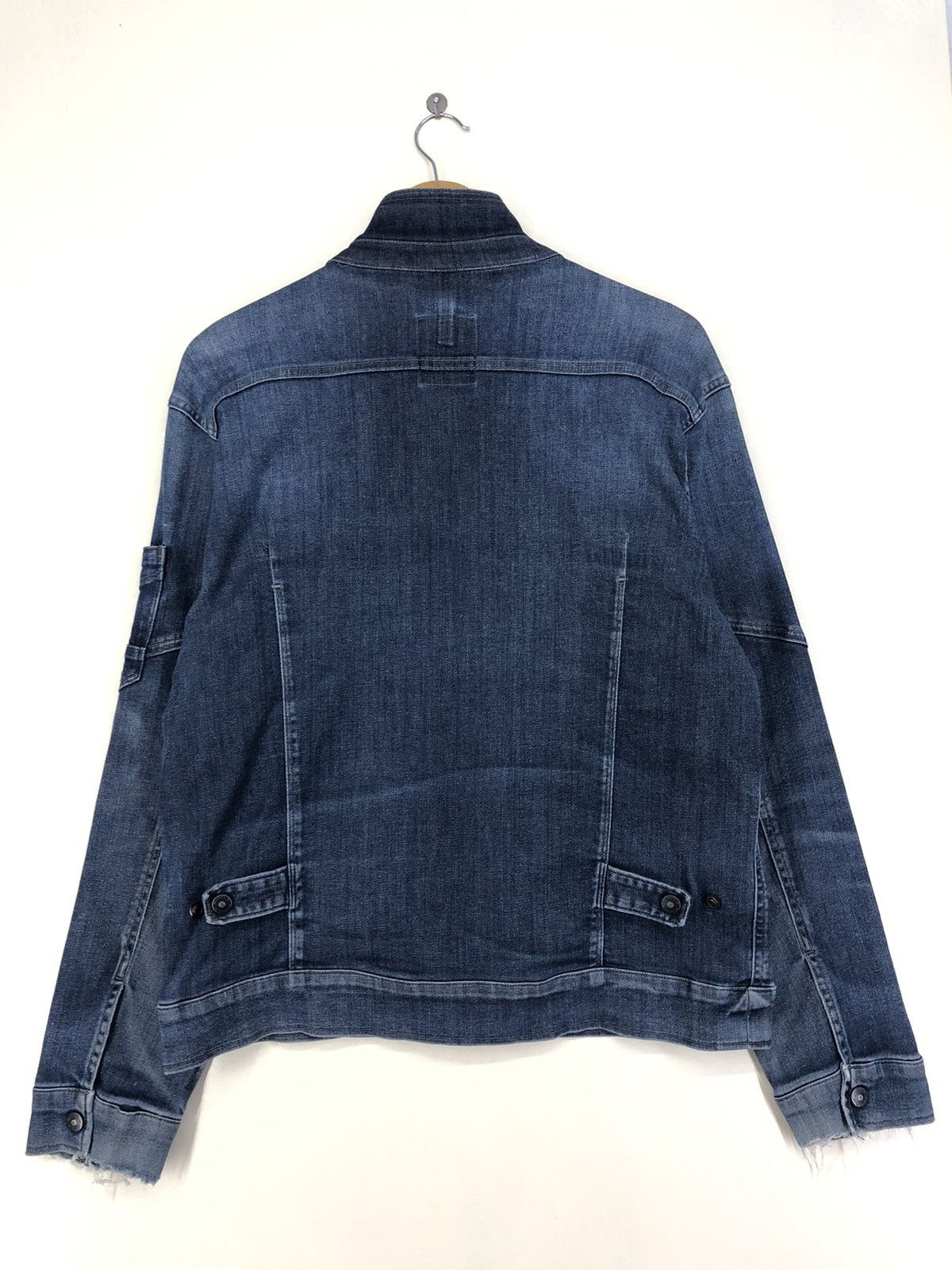 Japanese Brand Vintage Burtle Distressed Denim Workwear Jacket Size US L / EU 52-54 / 3 - 2 Thumbnail