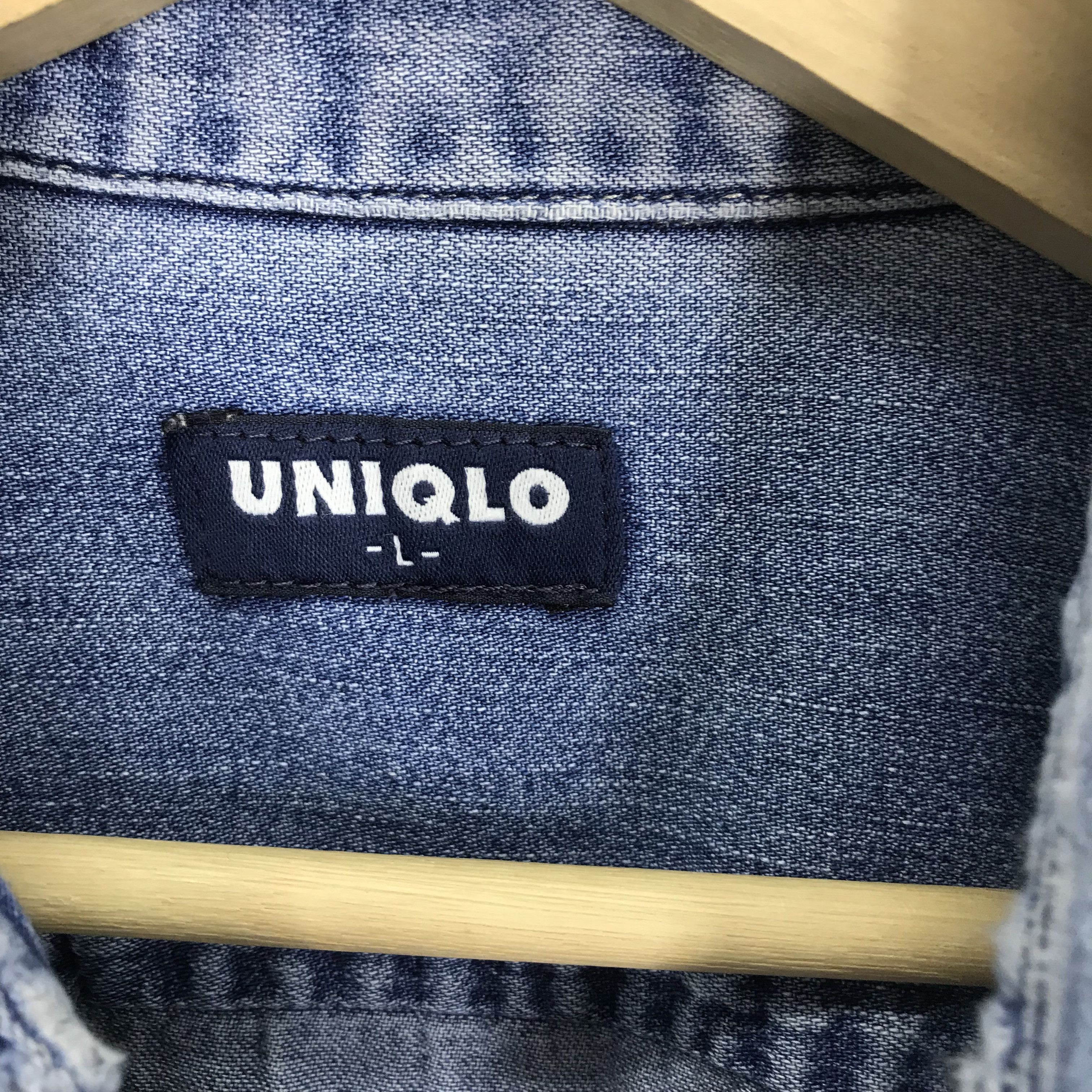 Uniqlo Vintage Uniqlo American Denim Double Pocket Button Down Size US L / EU 52-54 / 3 - 10 Thumbnail