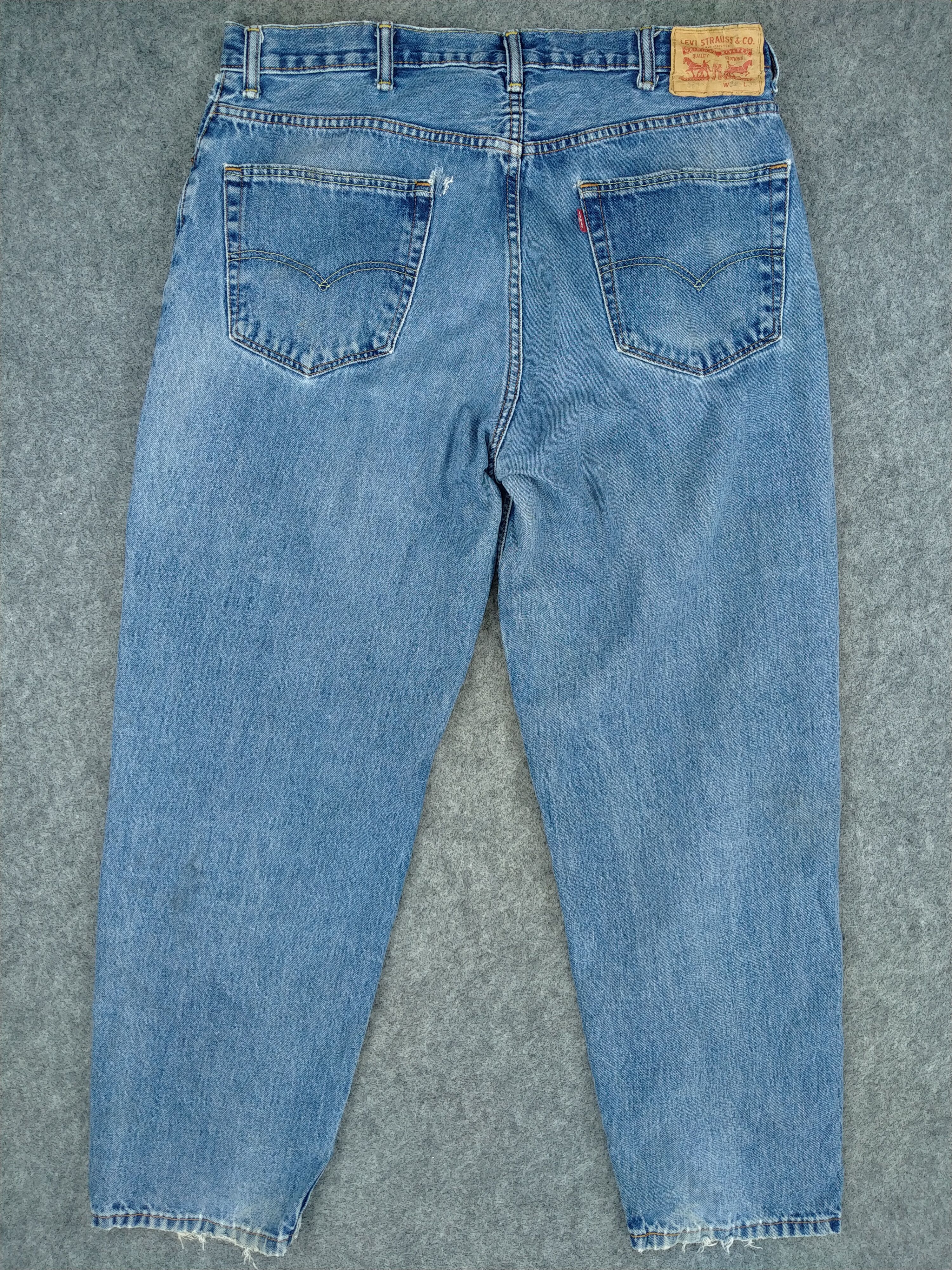 Levi's Vintage Levi's 560 Distressed Denim 38x30 -JN110 Size US 38 / EU 54 - 2 Thumbnail
