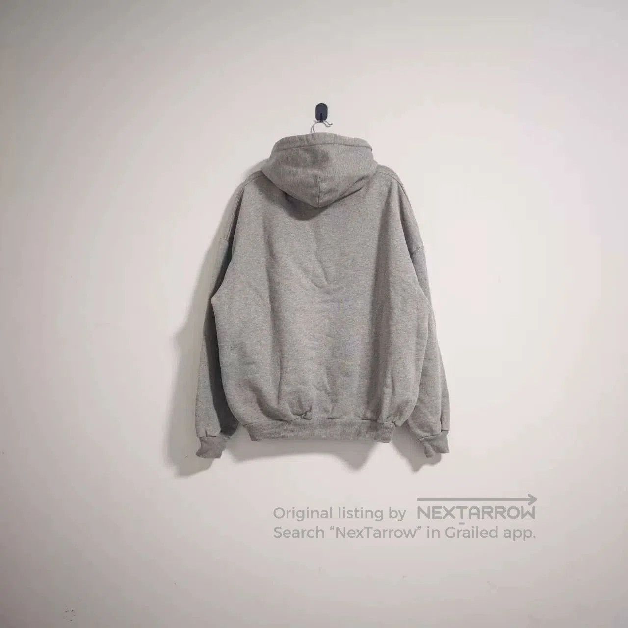Balenciaga balenciaga gray oversized hoodie xs. Size US XS / EU 42 / 0 - 2 Thumbnail