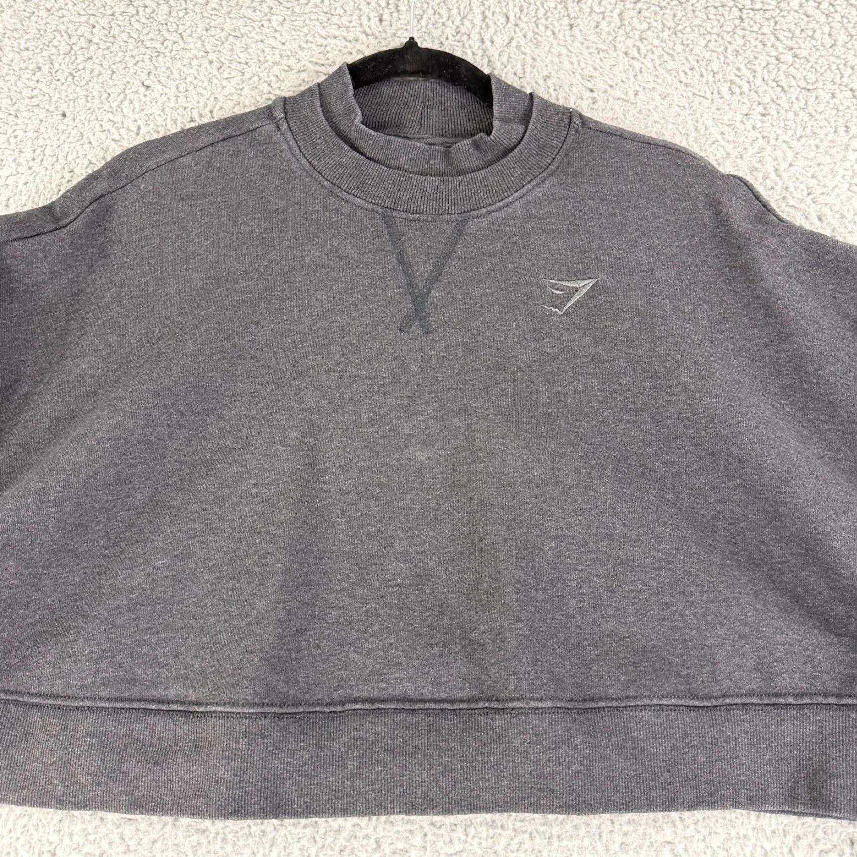 Gymshark Gymshark Sweater L Gray Long Sleeve Cropped Crew Neck Pullover Womens Size L / US 10 / IT 46 - 2 Thumbnail