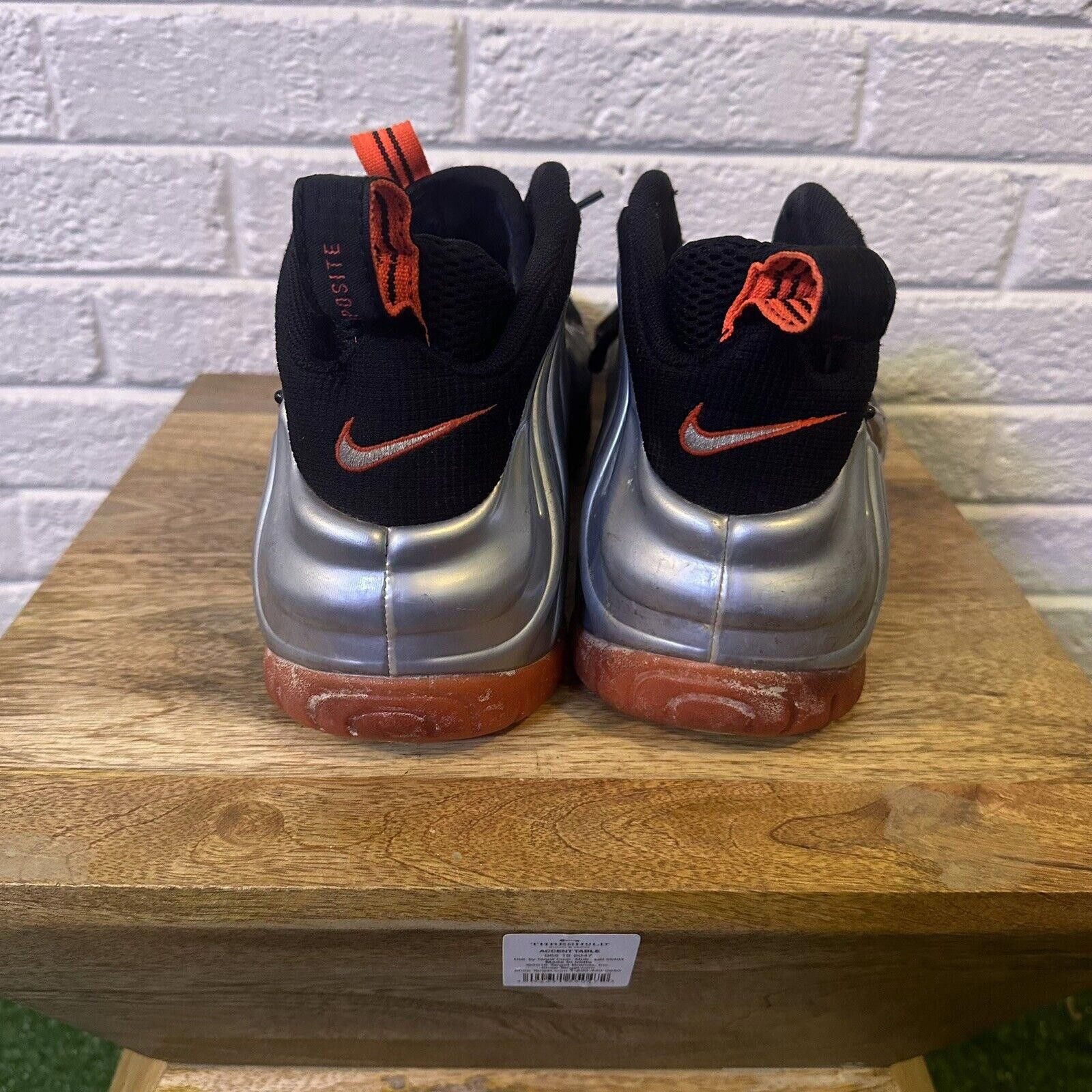 Nike *RARE* Size 15 - Nike Air Foamposite Pro Crimson 2012 Size US 15 / EU 48 - 4 Thumbnail