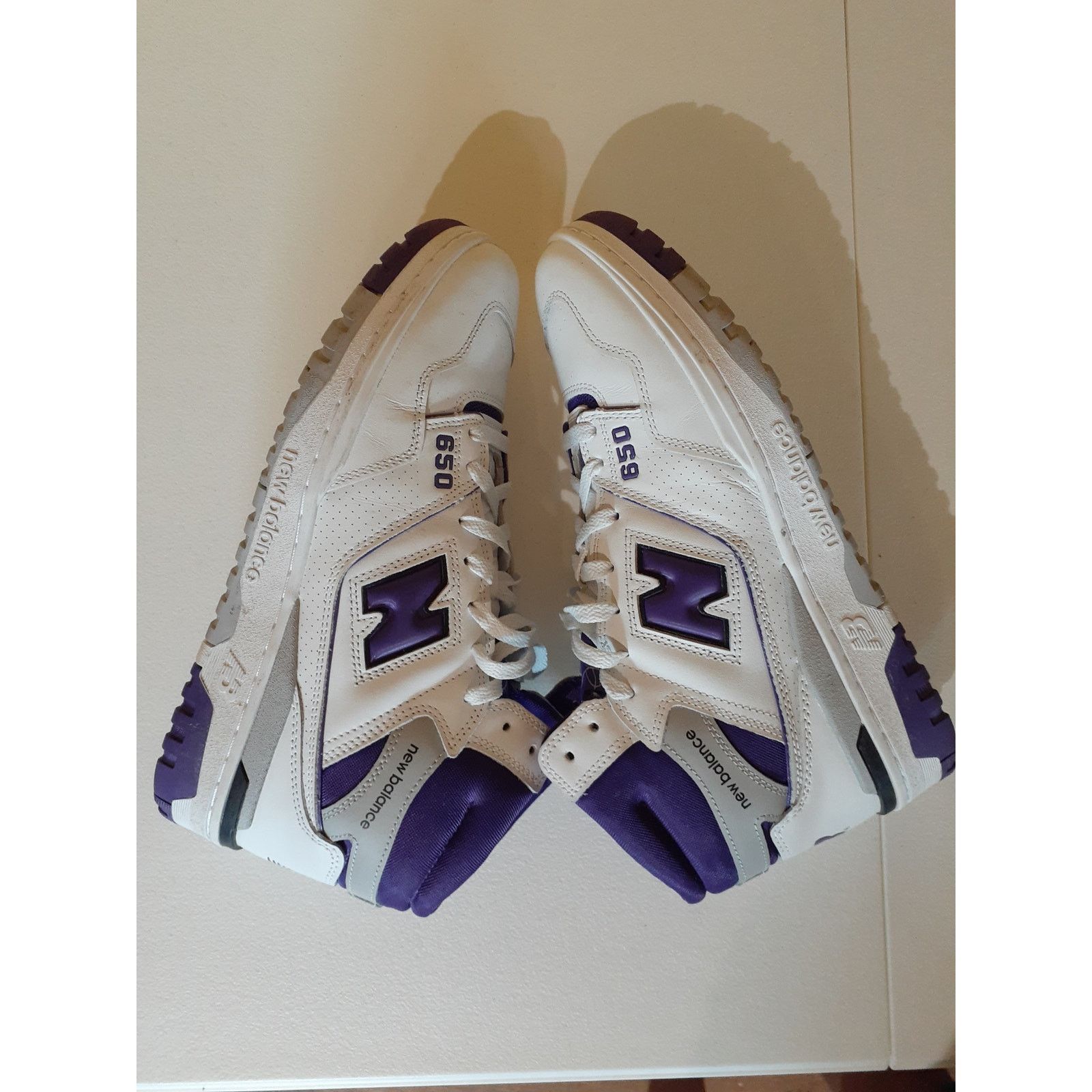 New Balance New Balance Men's 650 Sneaker White/Purple Size 10.5 Size US 10 / EU 43 - 4 Thumbnail