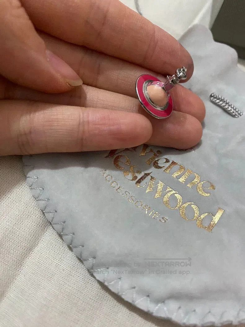 Vivienne Westwood Vivienne Westwood Pink Orb Enamel Necklace. Size ONE SIZE - 4 Thumbnail