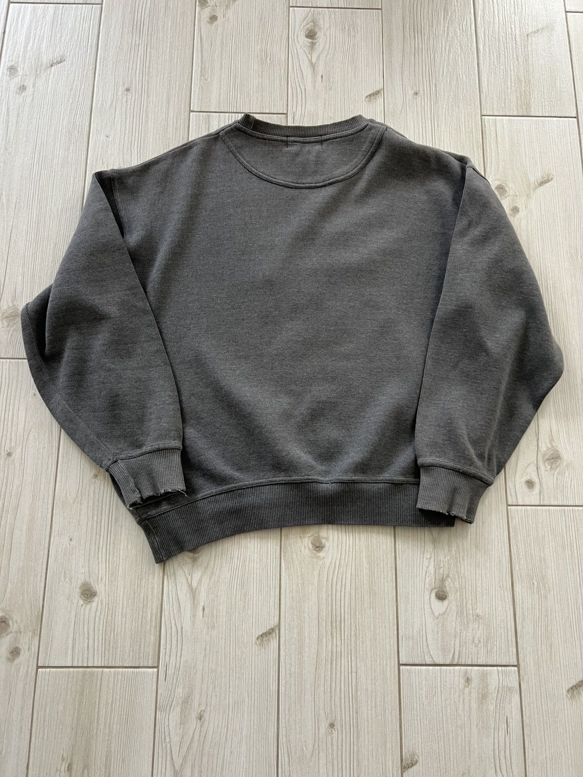 Chaps Ralph Lauren Vintage Chaps Ralph Lauren Sweatshirt Faded Size Medium Size US M / EU 48-50 / 2 - 8 Thumbnail
