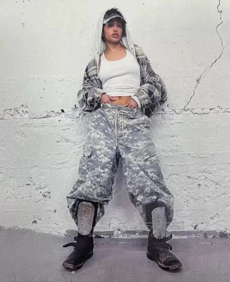 Vintage Vintage Military Digital Camo Cargo Pants. Size US 34 / EU 50 - 7 Thumbnail