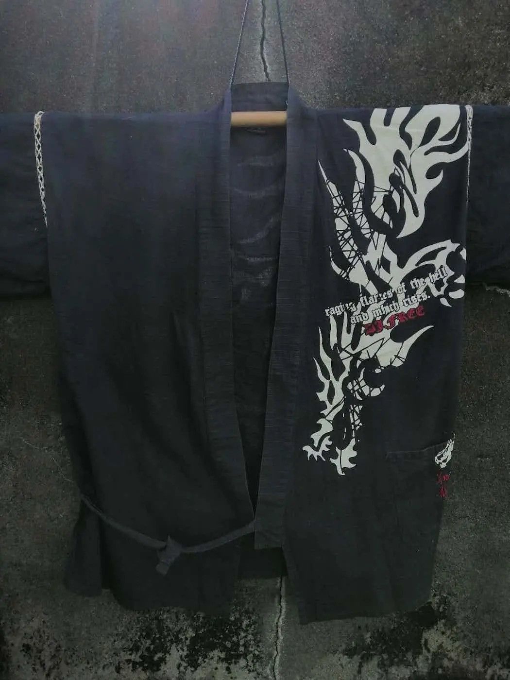 Vintage DJ FREE Dragon Print Kimono Jacket – Black Wrap Style Size US L / EU 52-54 / 3 - 2 Thumbnail